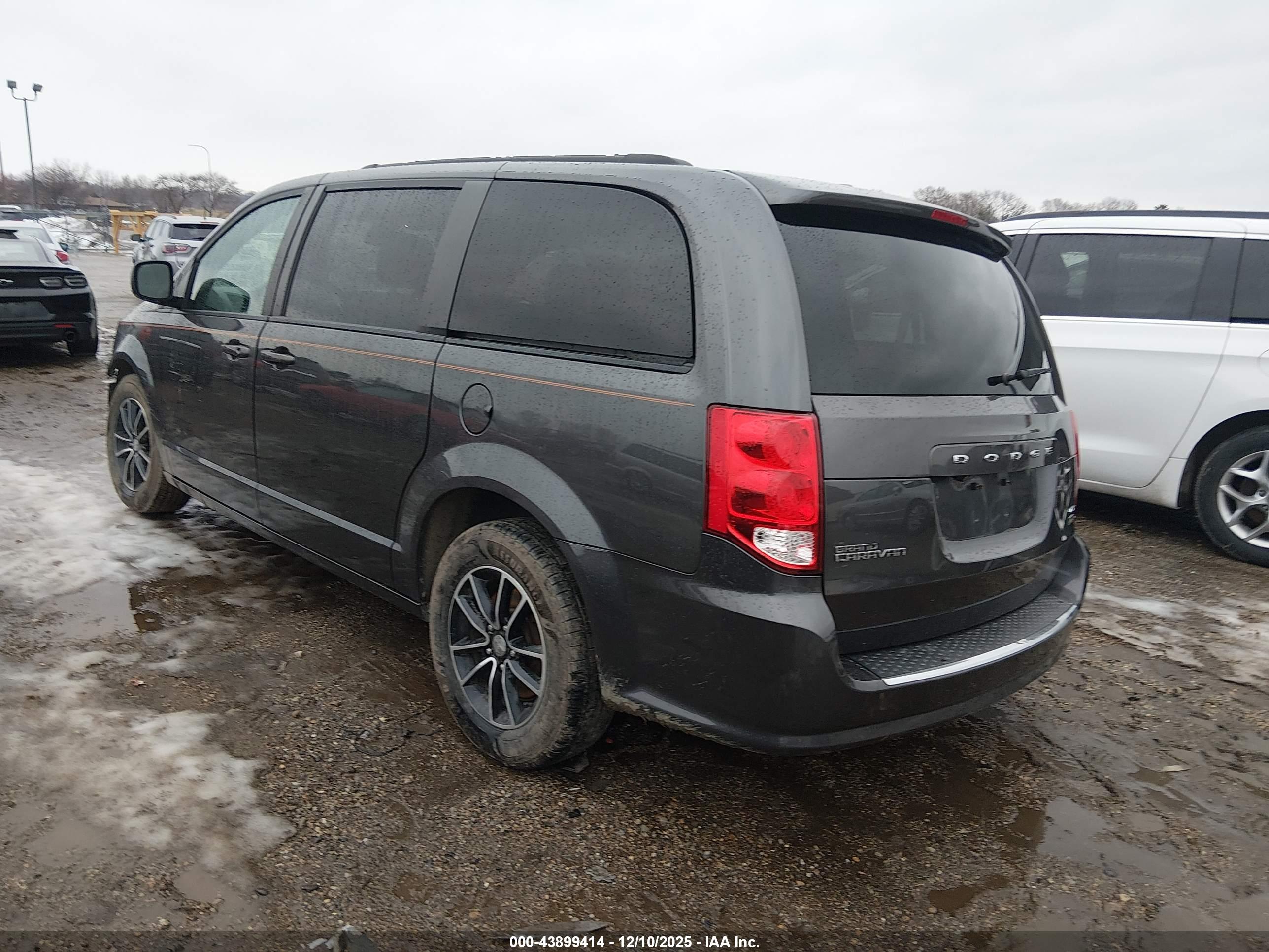 DODGE GRAND image 3
