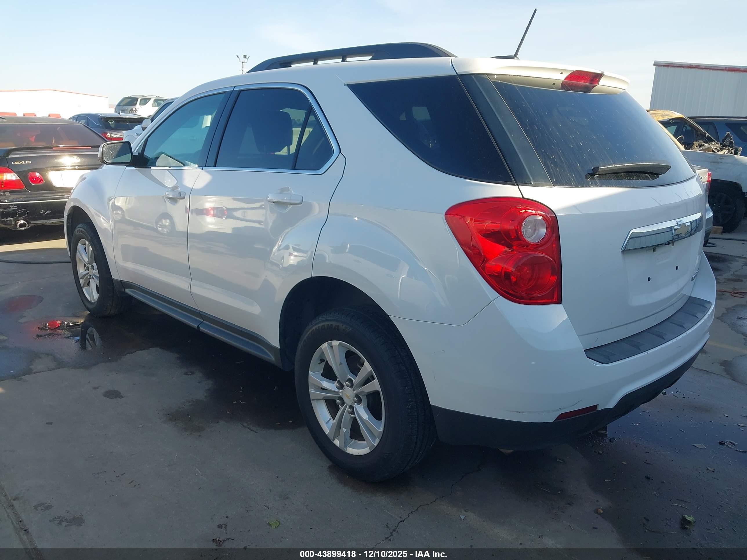 CHEVROLET EQUINOX image 3