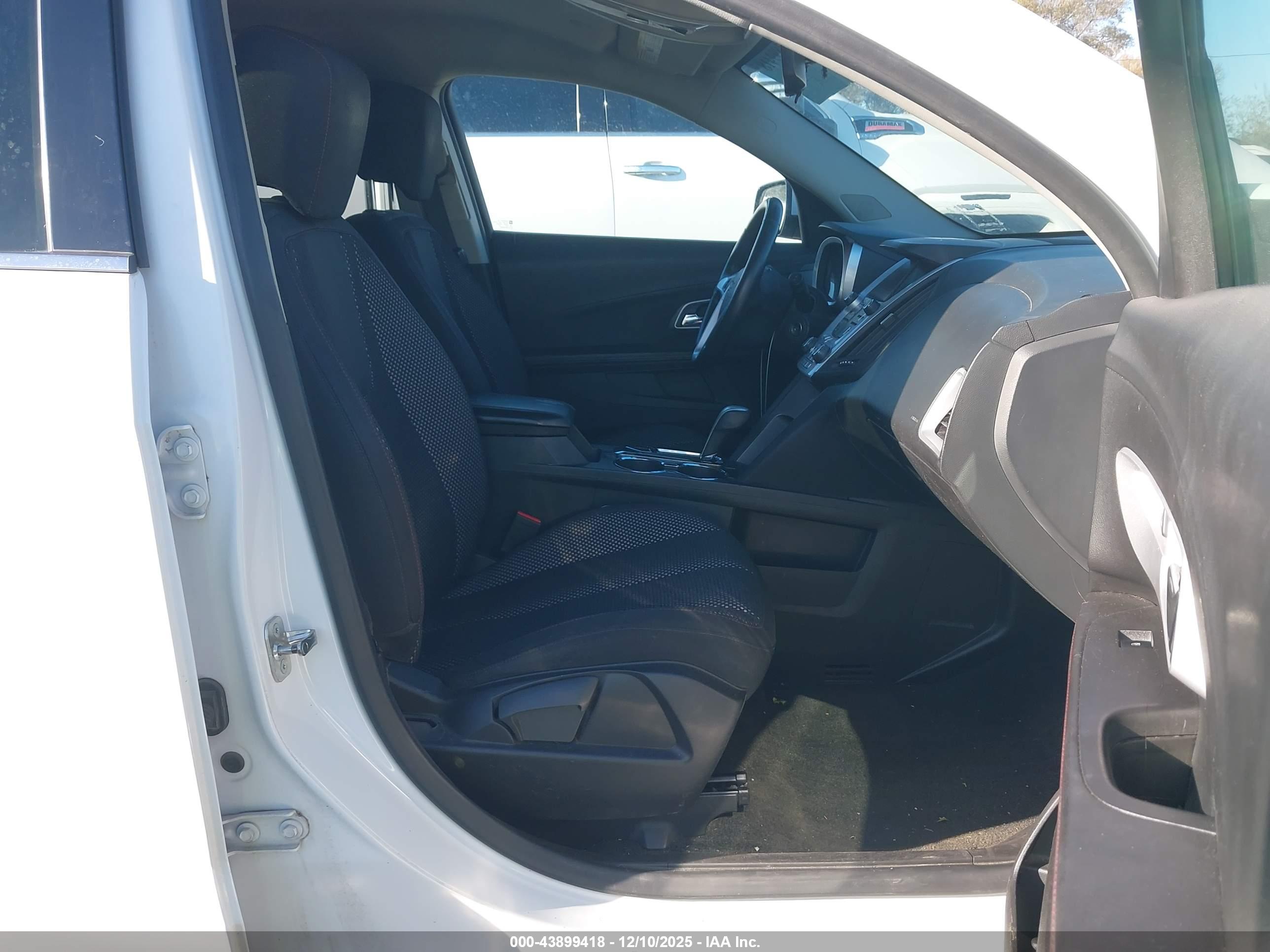 CHEVROLET EQUINOX image 5