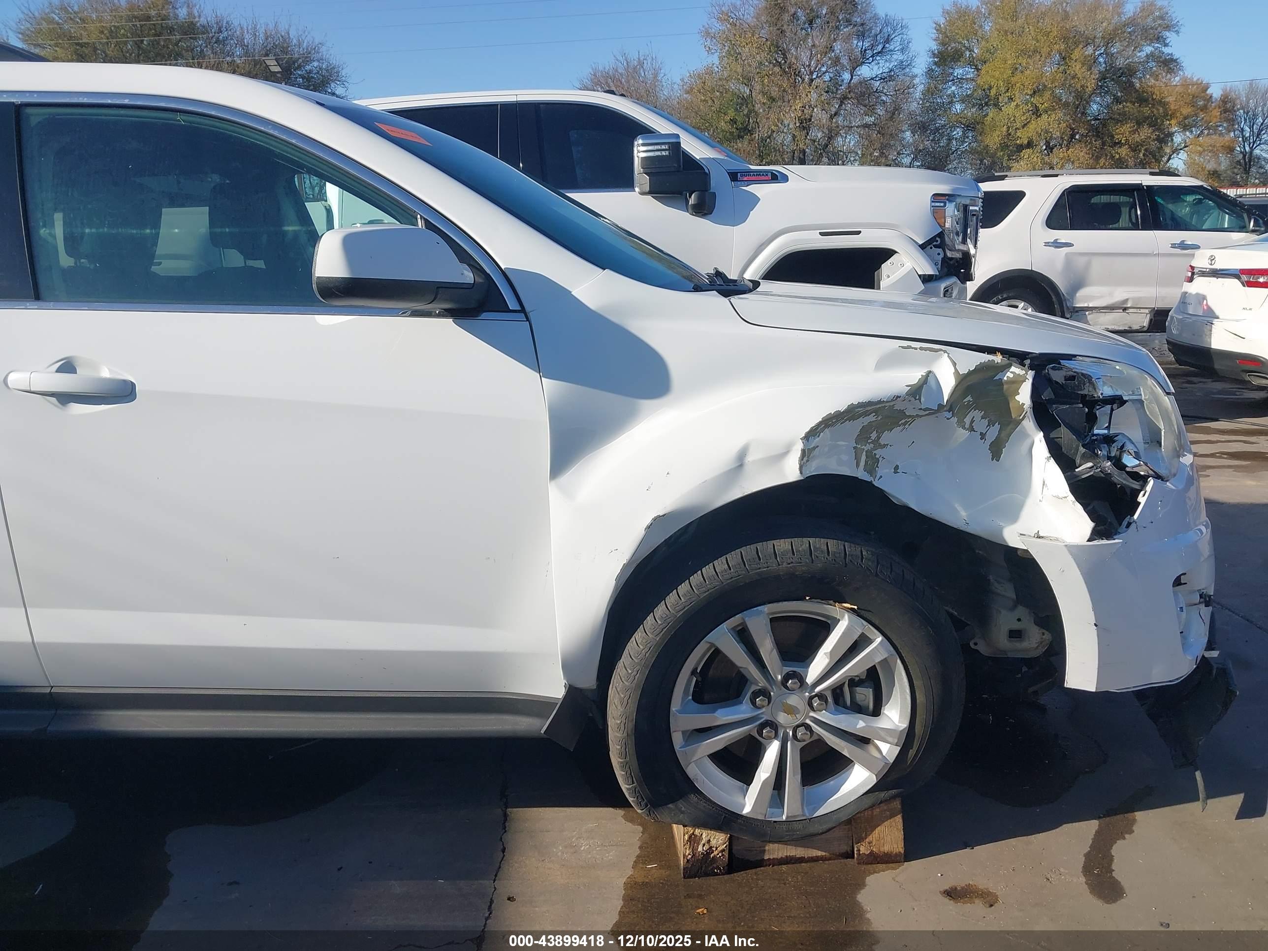 CHEVROLET EQUINOX image 6