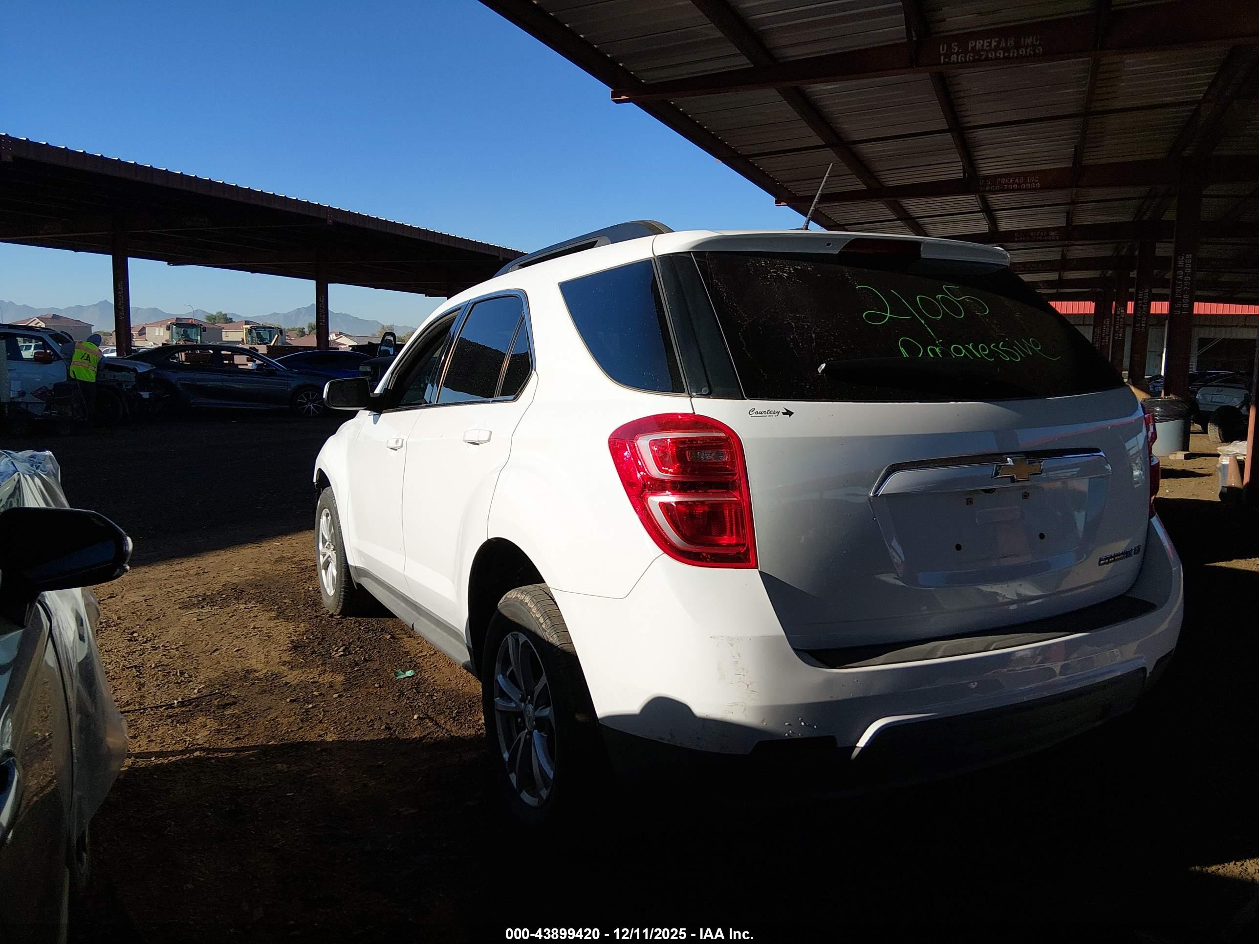 CHEVROLET EQUINOX image 3