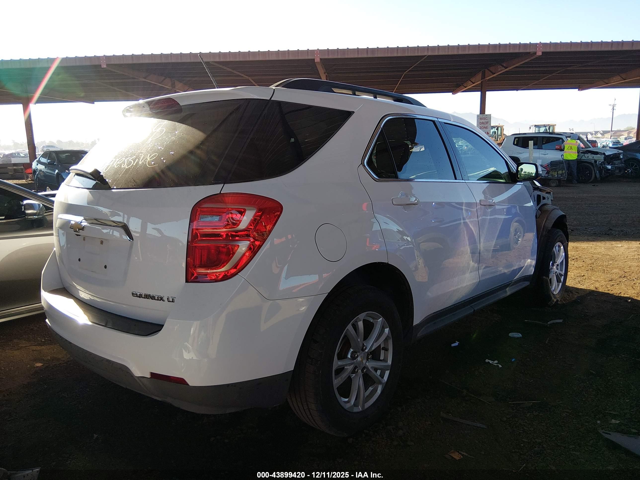 CHEVROLET EQUINOX image 4