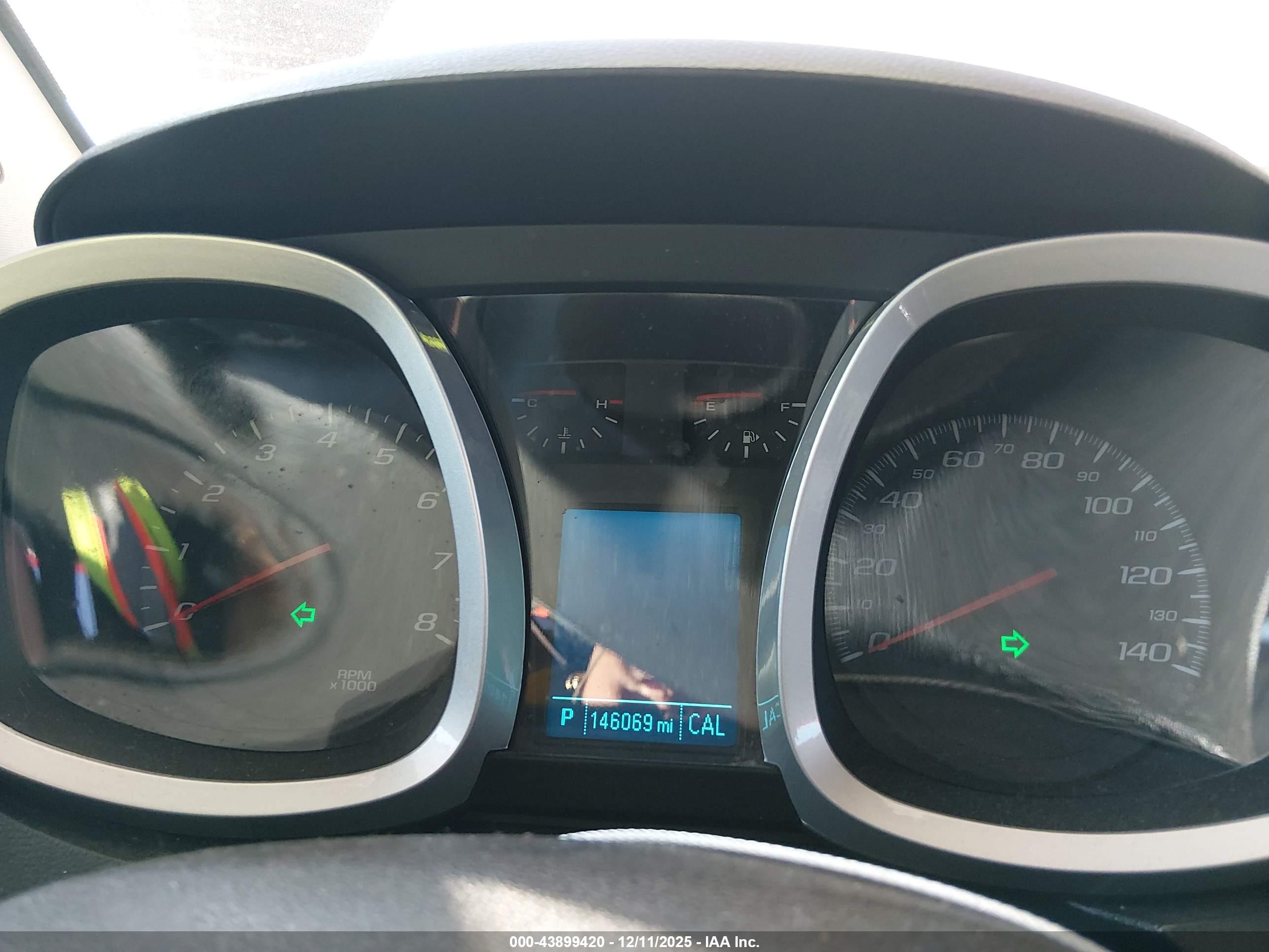 CHEVROLET EQUINOX image 7