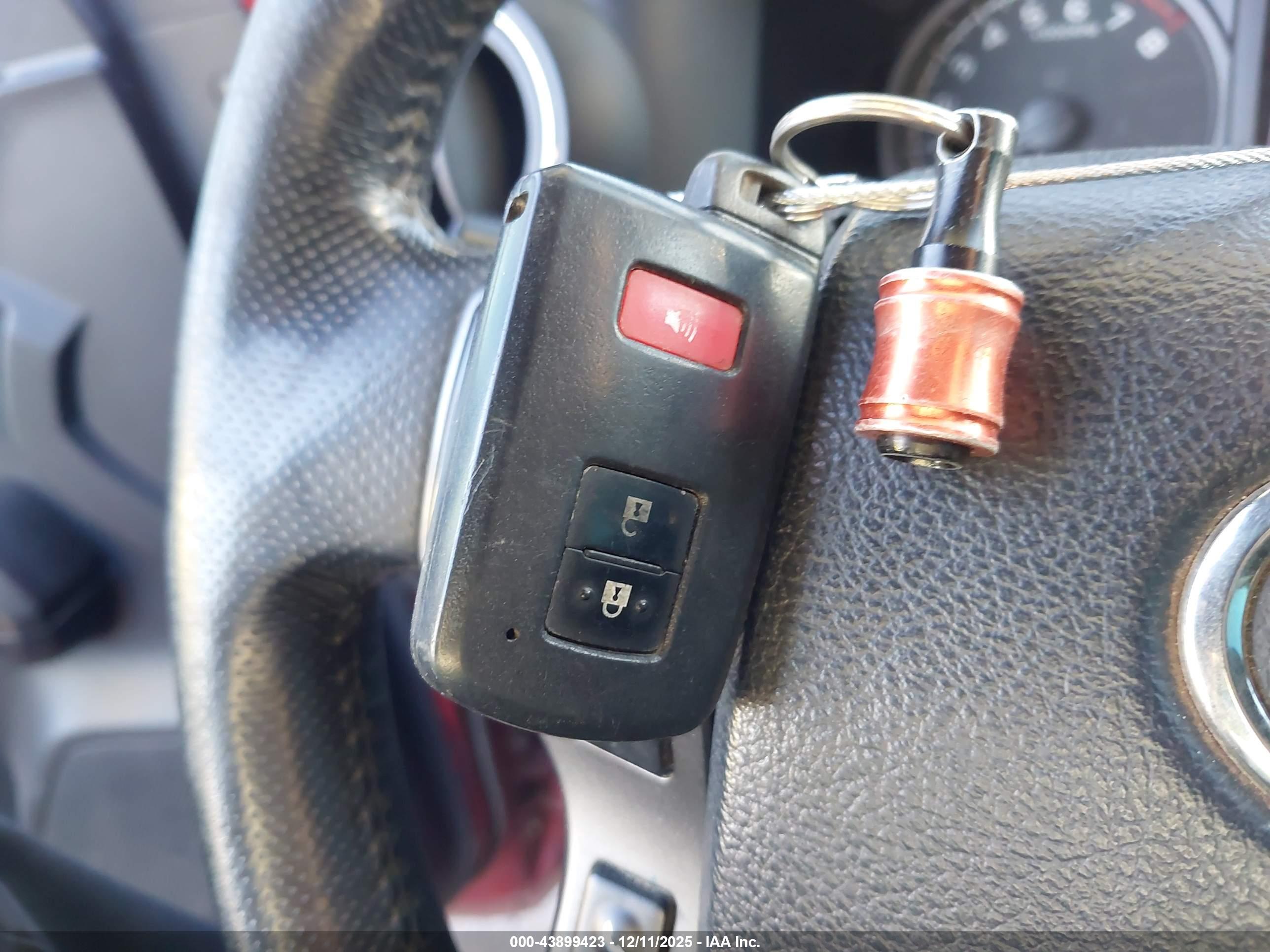 TOYOTA TACOMA image 11