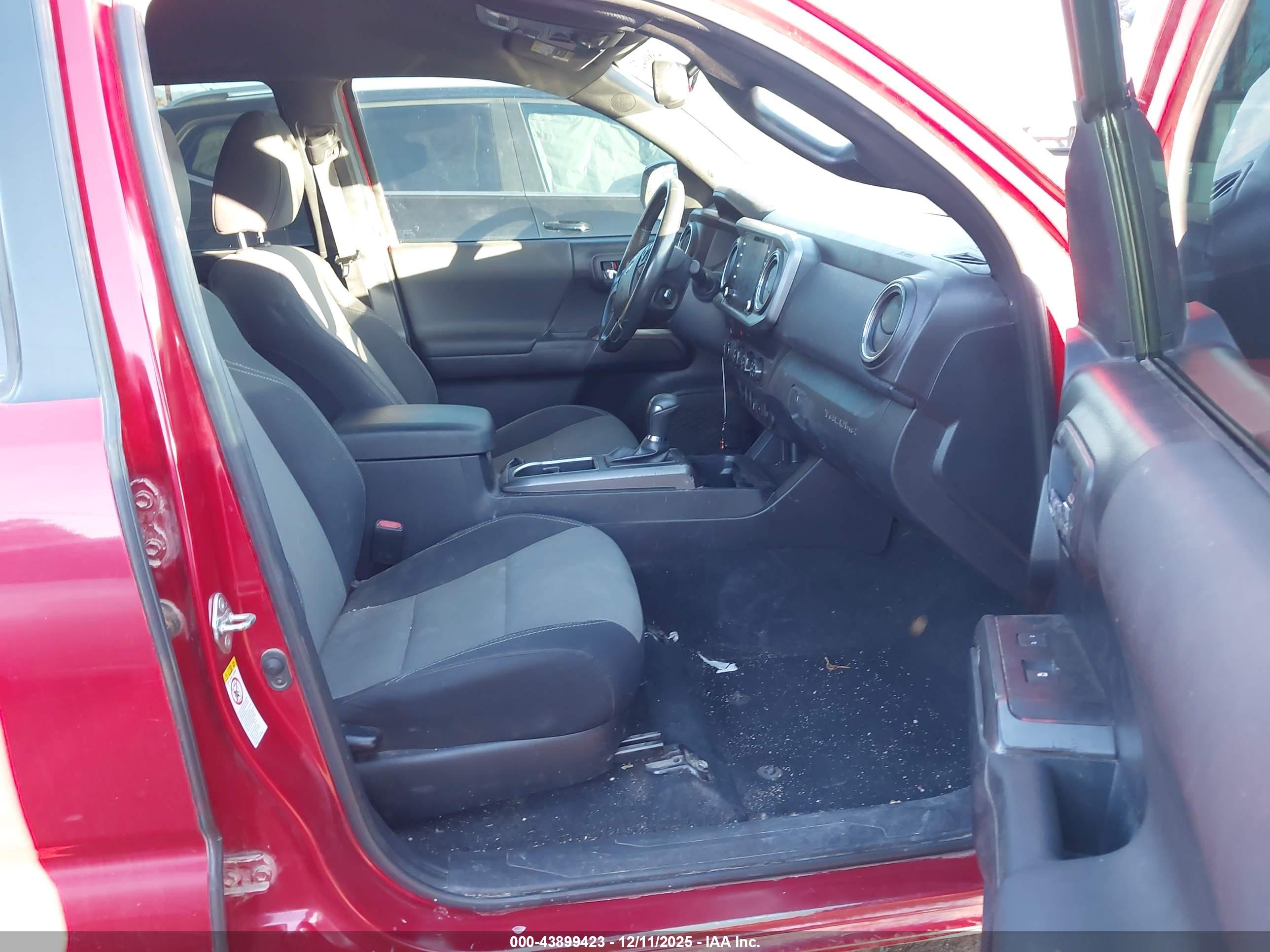 TOYOTA TACOMA image 5