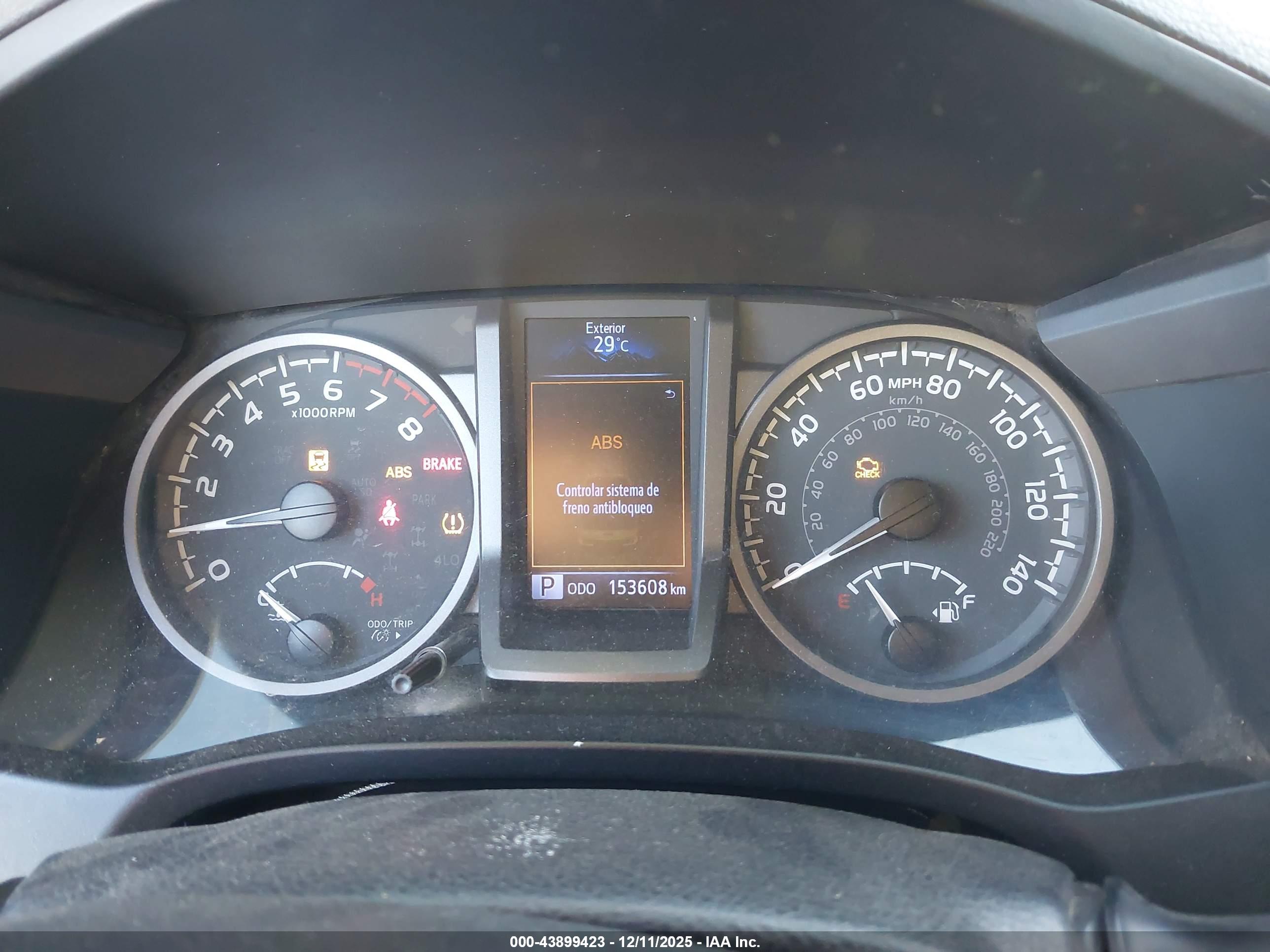 TOYOTA TACOMA image 7