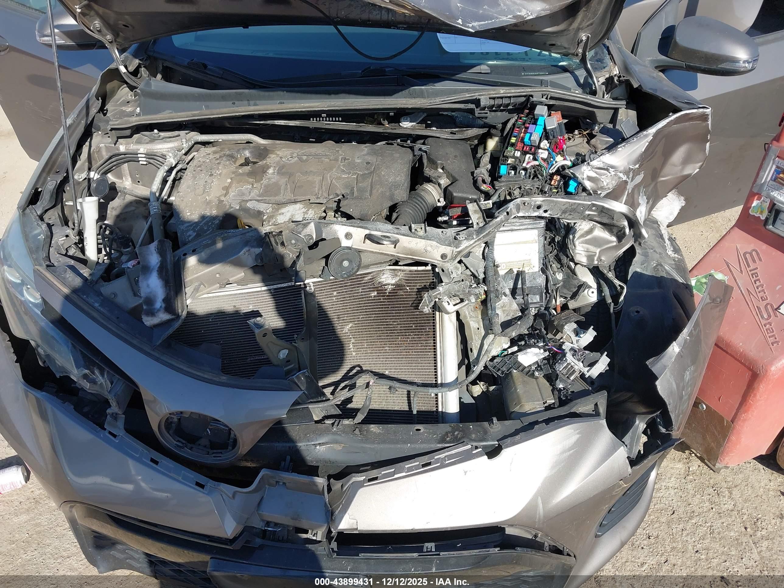 TOYOTA COROLLA image 10