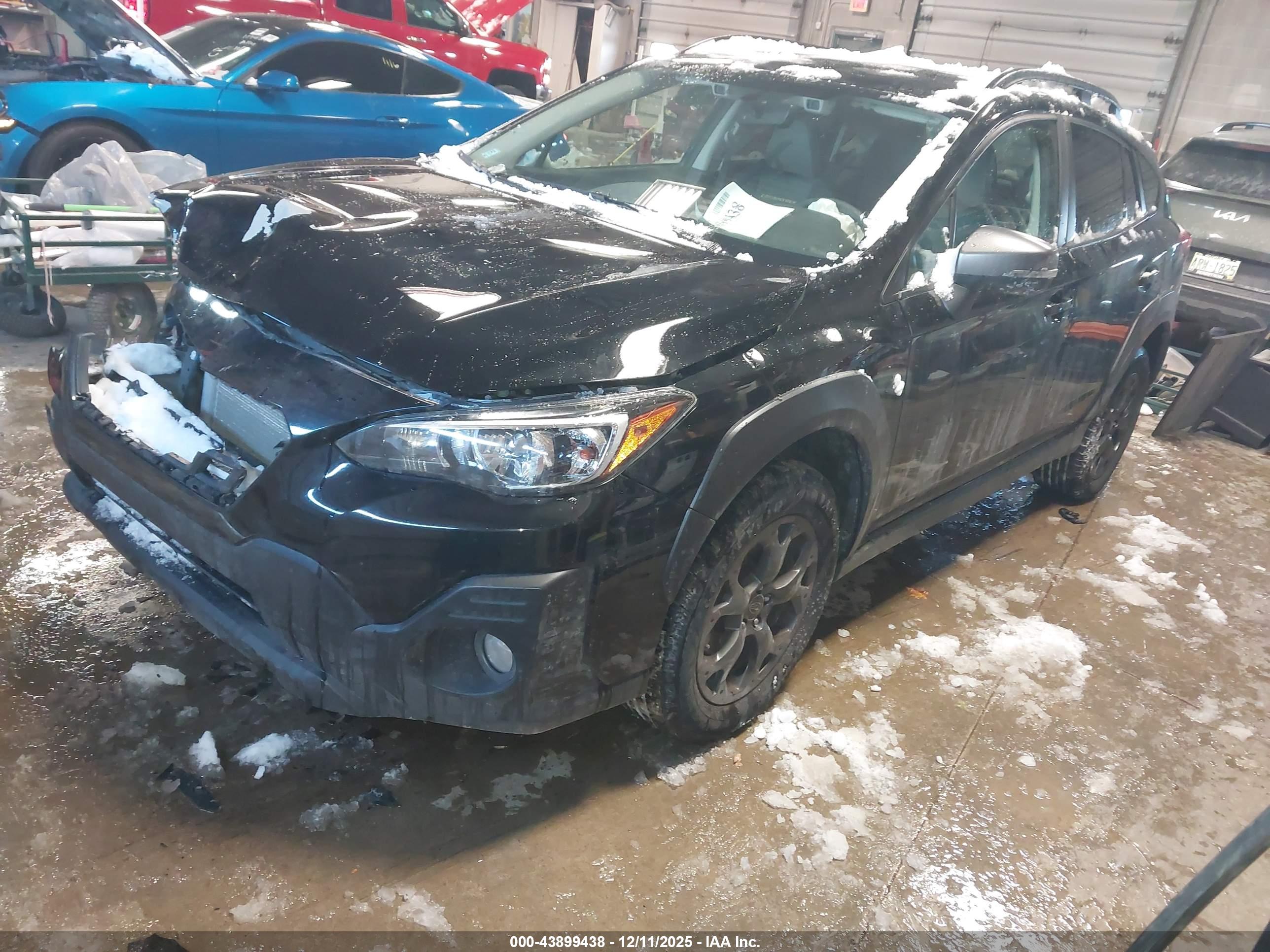 SUBARU CROSSTREK image 2