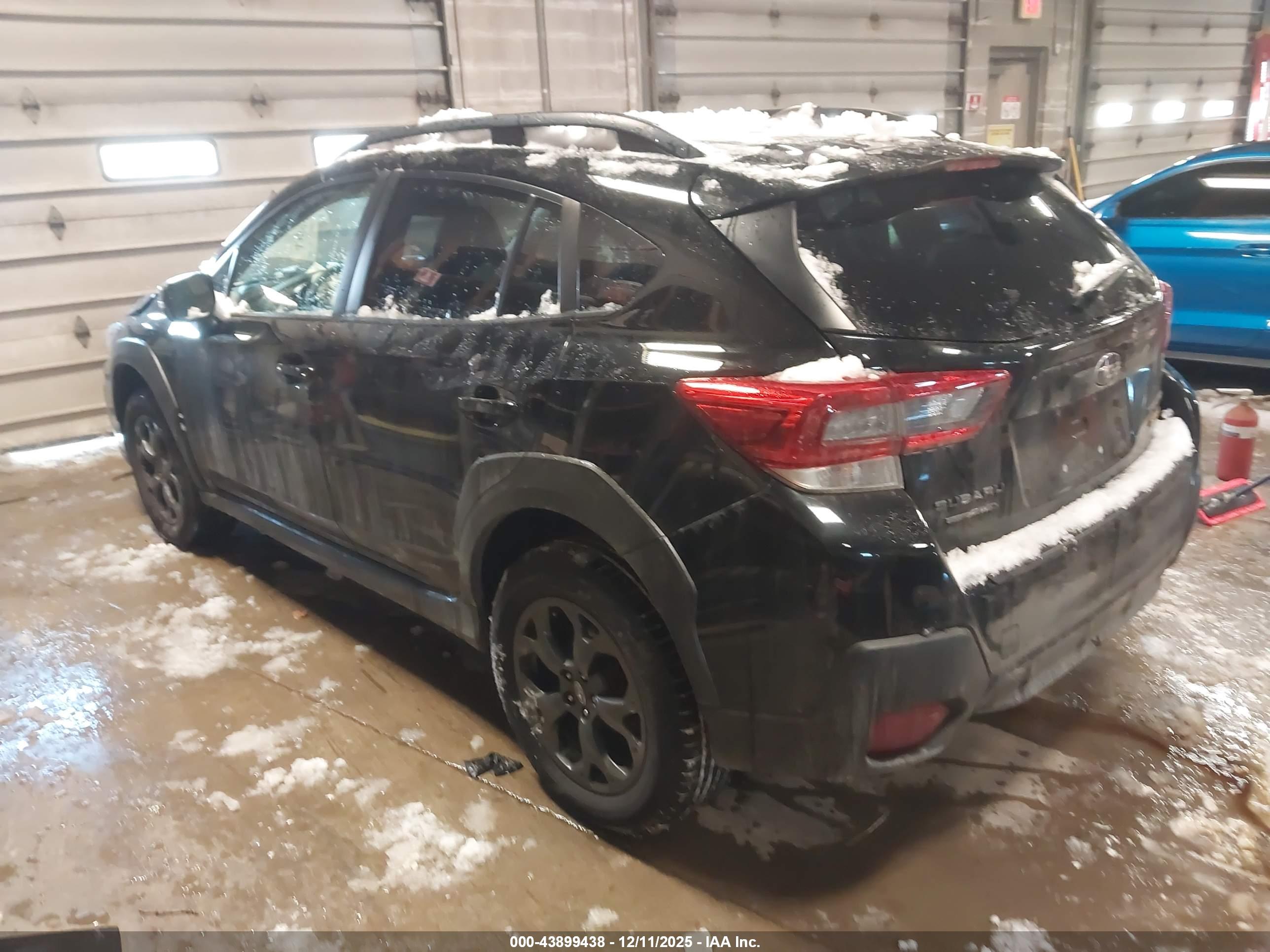SUBARU CROSSTREK image 3