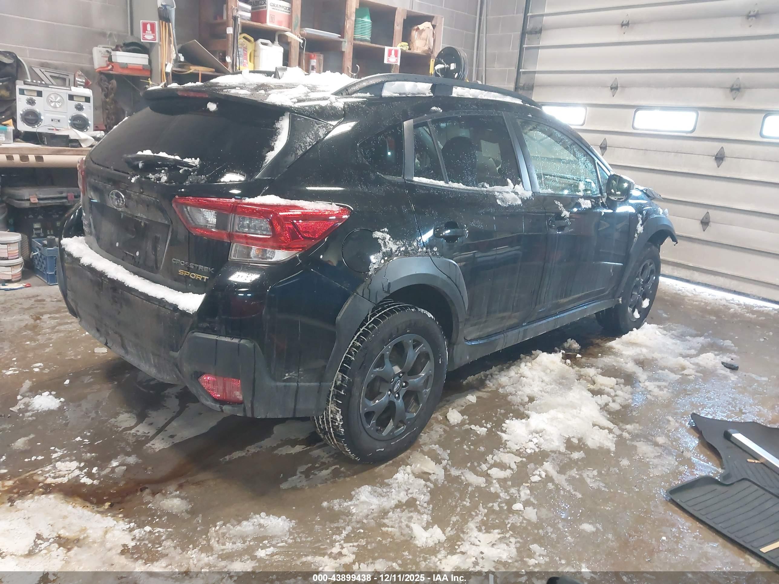 SUBARU CROSSTREK image 4