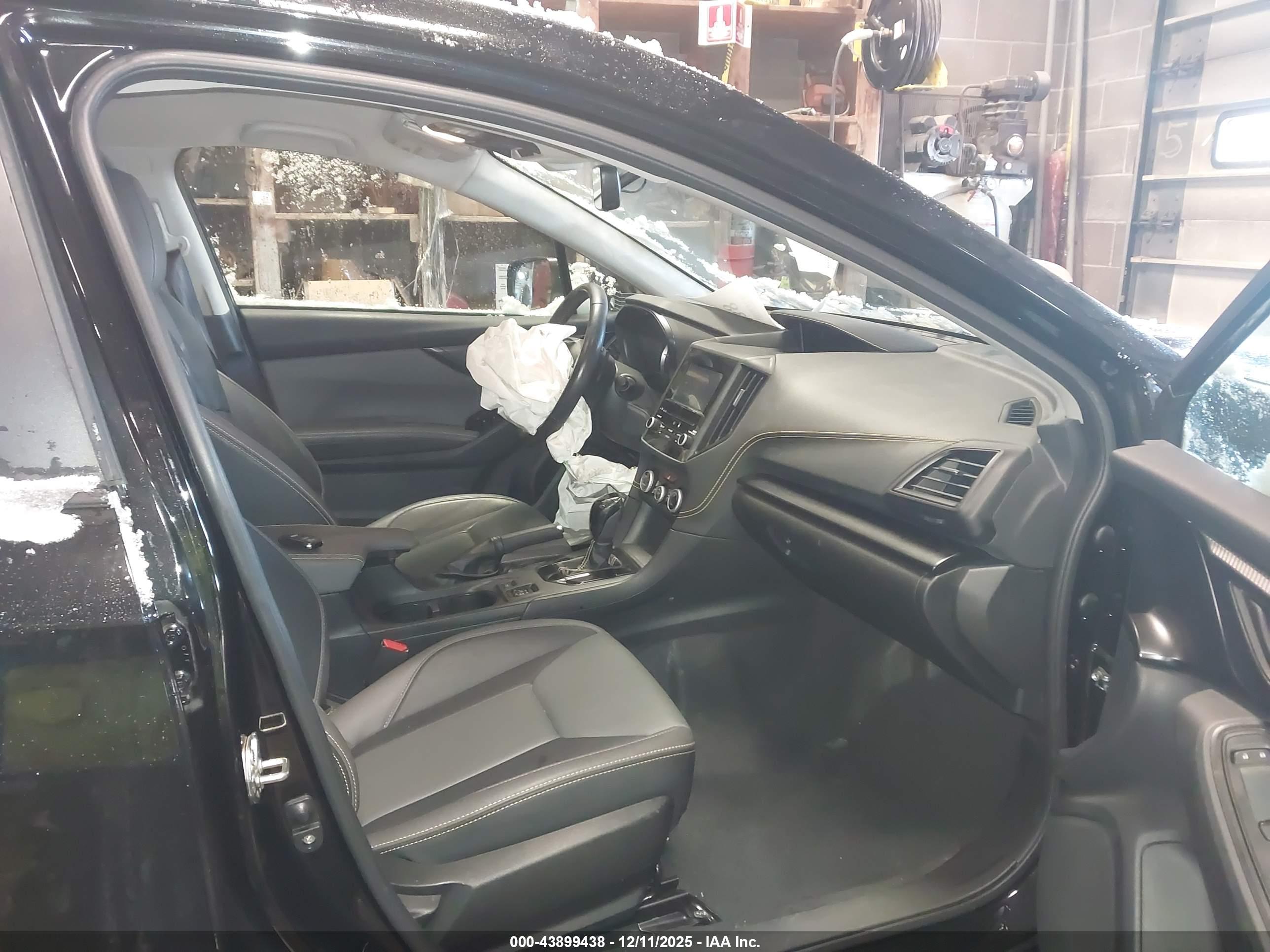 SUBARU CROSSTREK image 5