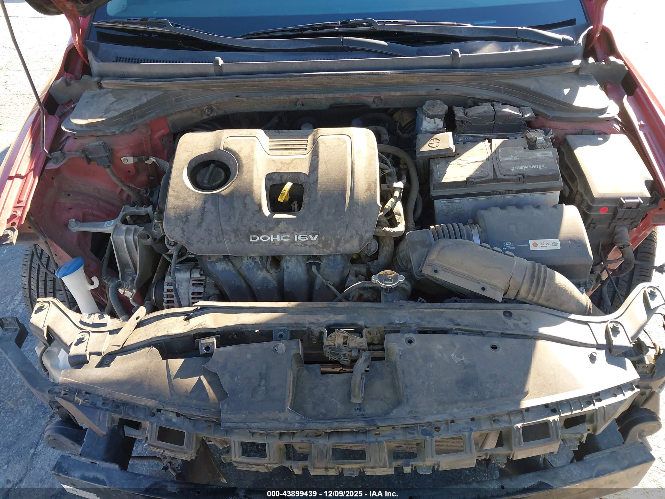 HYUNDAI ELANTRA image 10