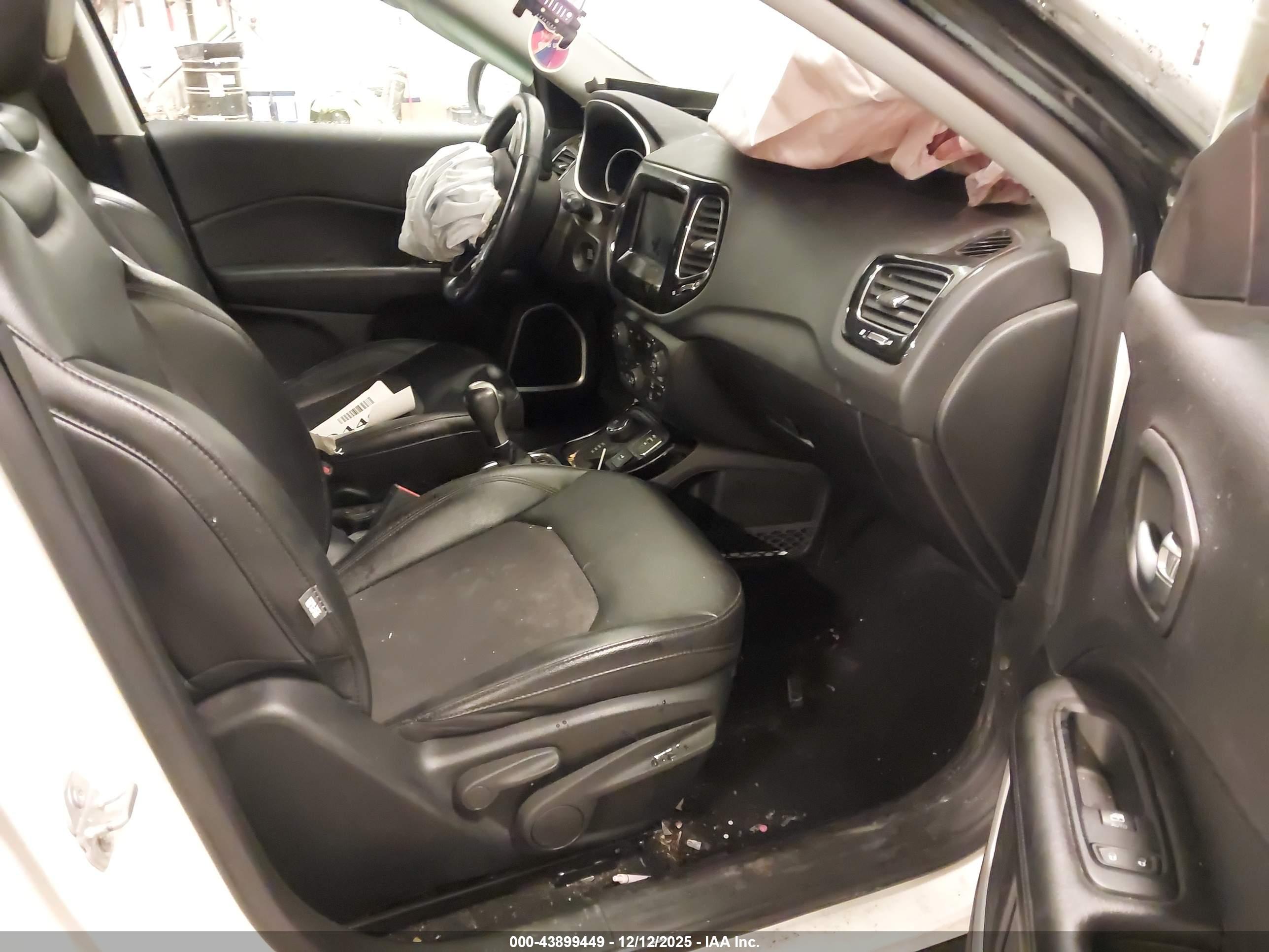 JEEP COMPASS image 5