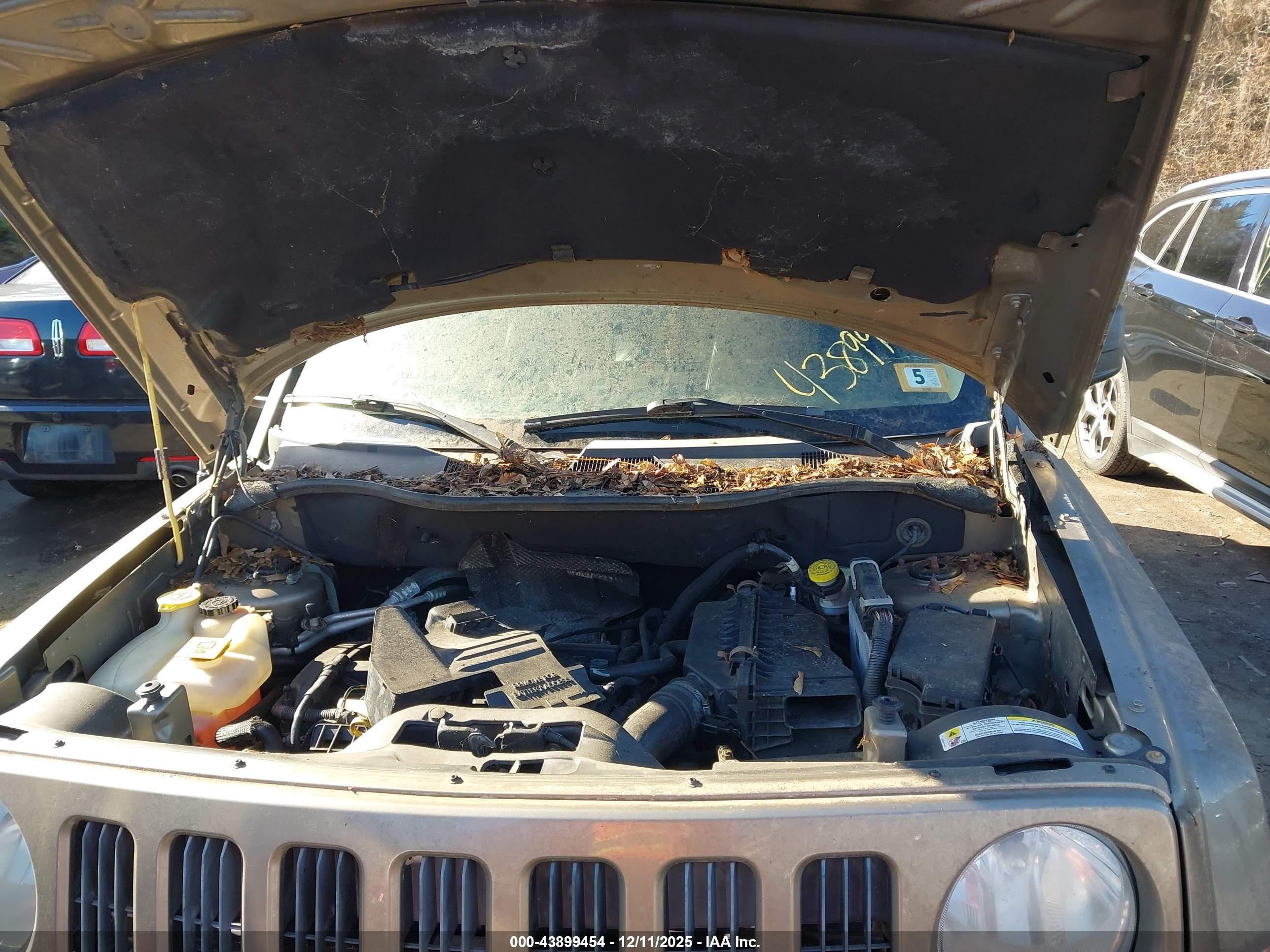 JEEP PATRIOT image 10