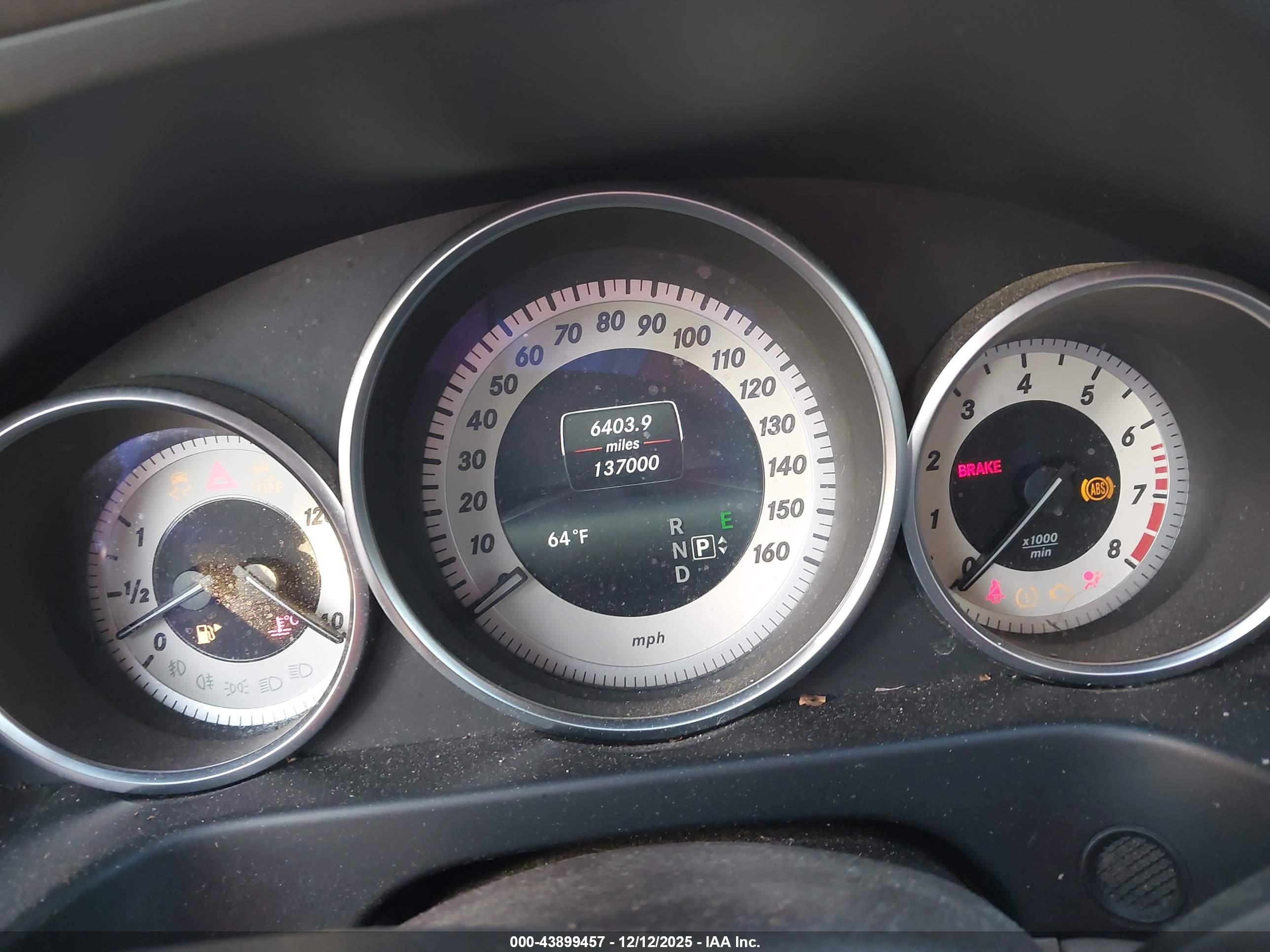 MERCEDES-BENZ E image 7