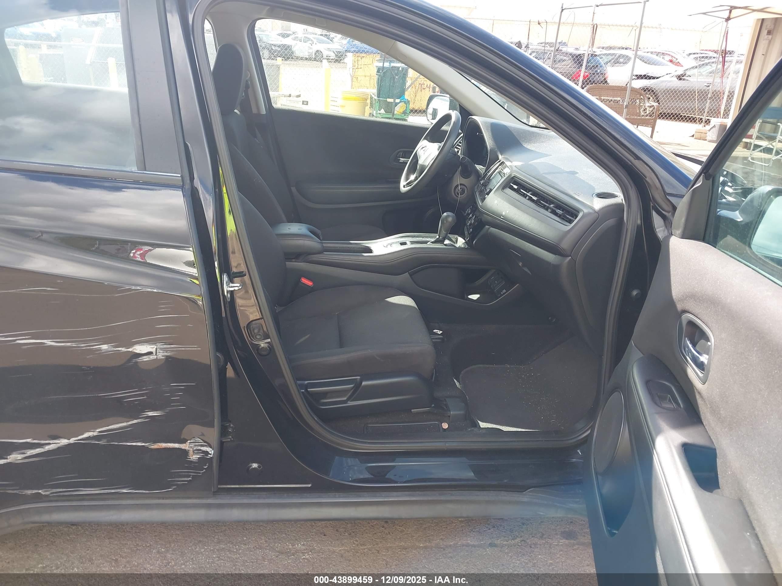 HONDA HR-V image 5