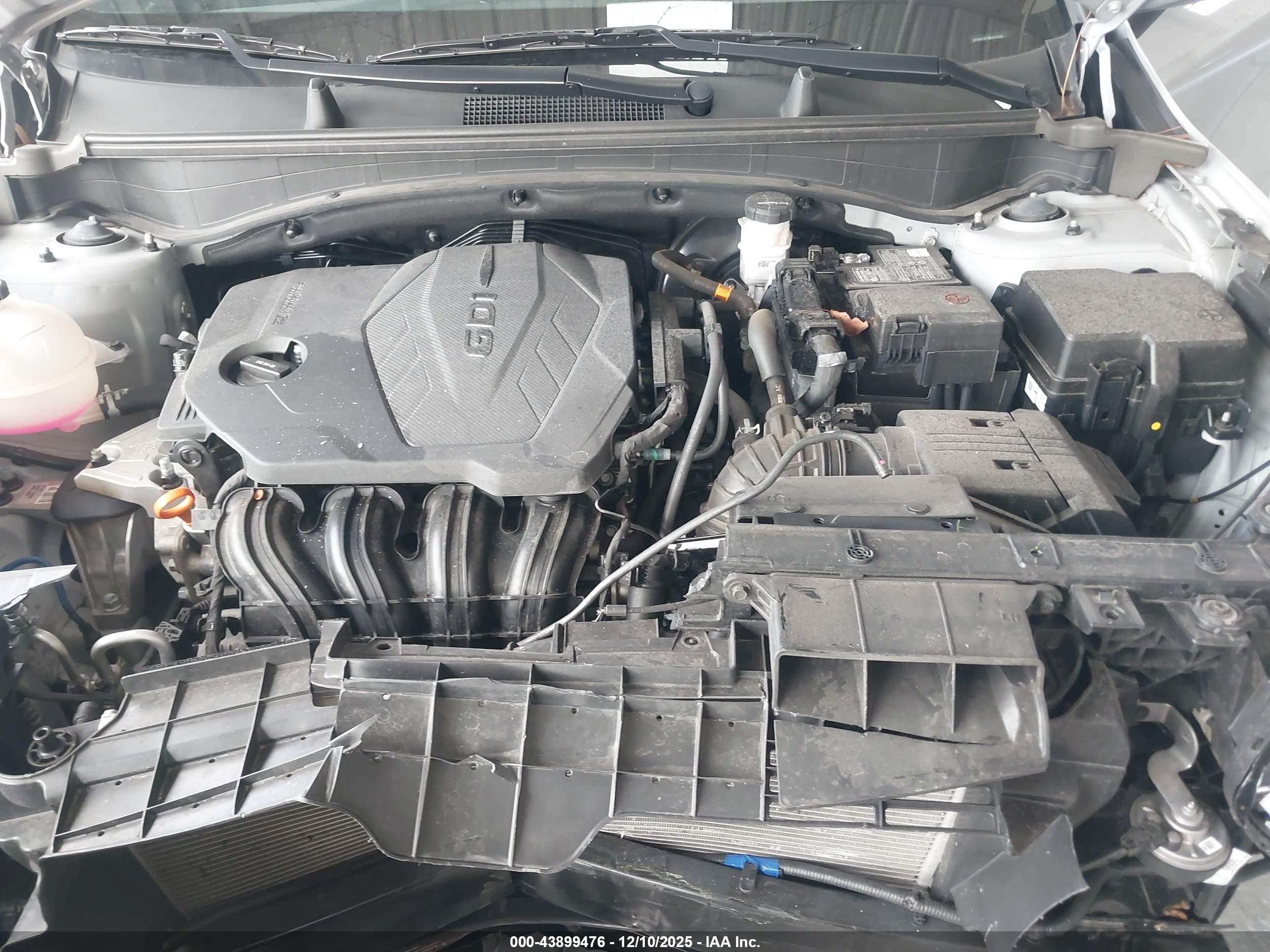 KIA SPORTAGE image 10