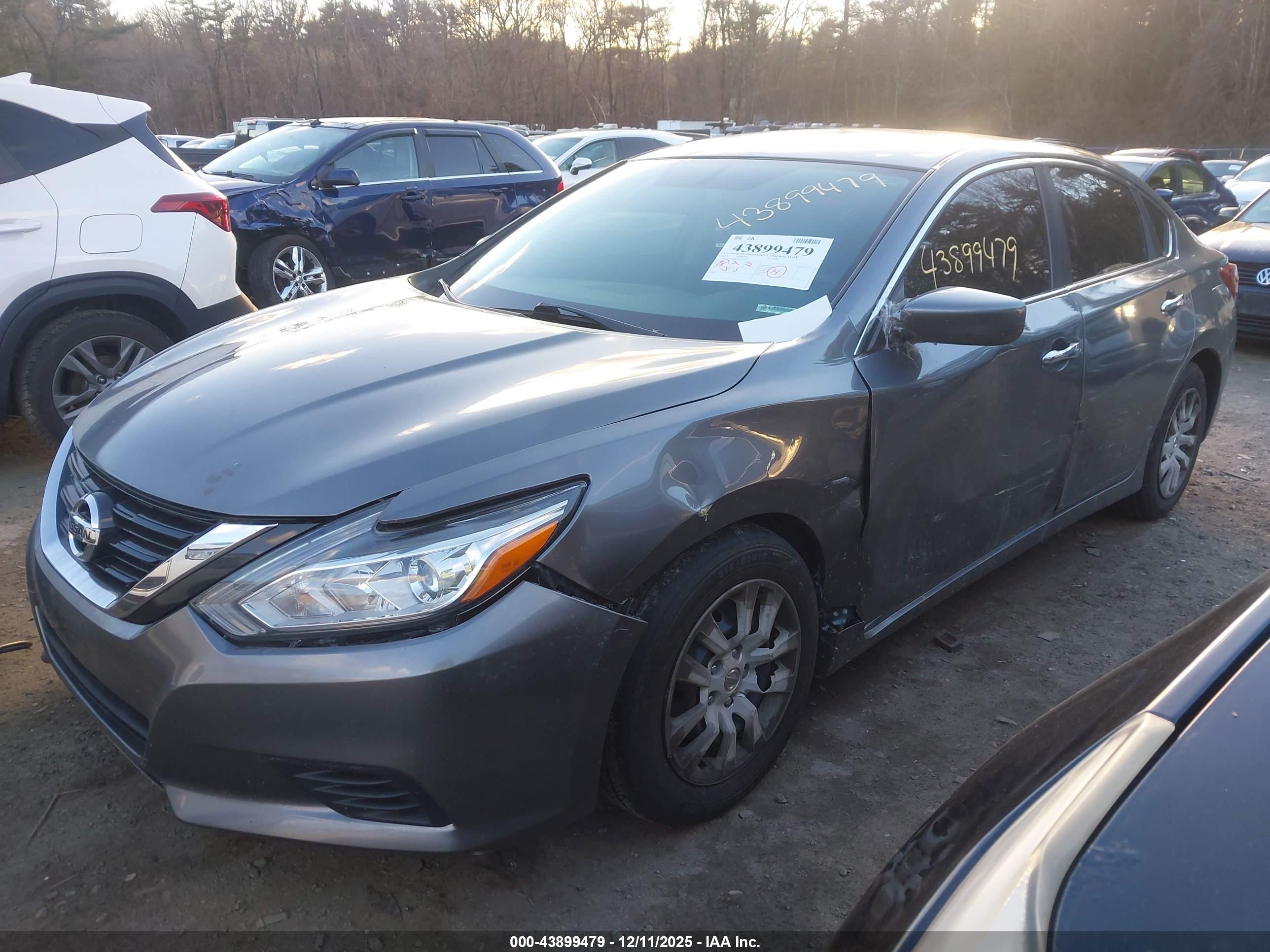 NISSAN ALTIMA image 2
