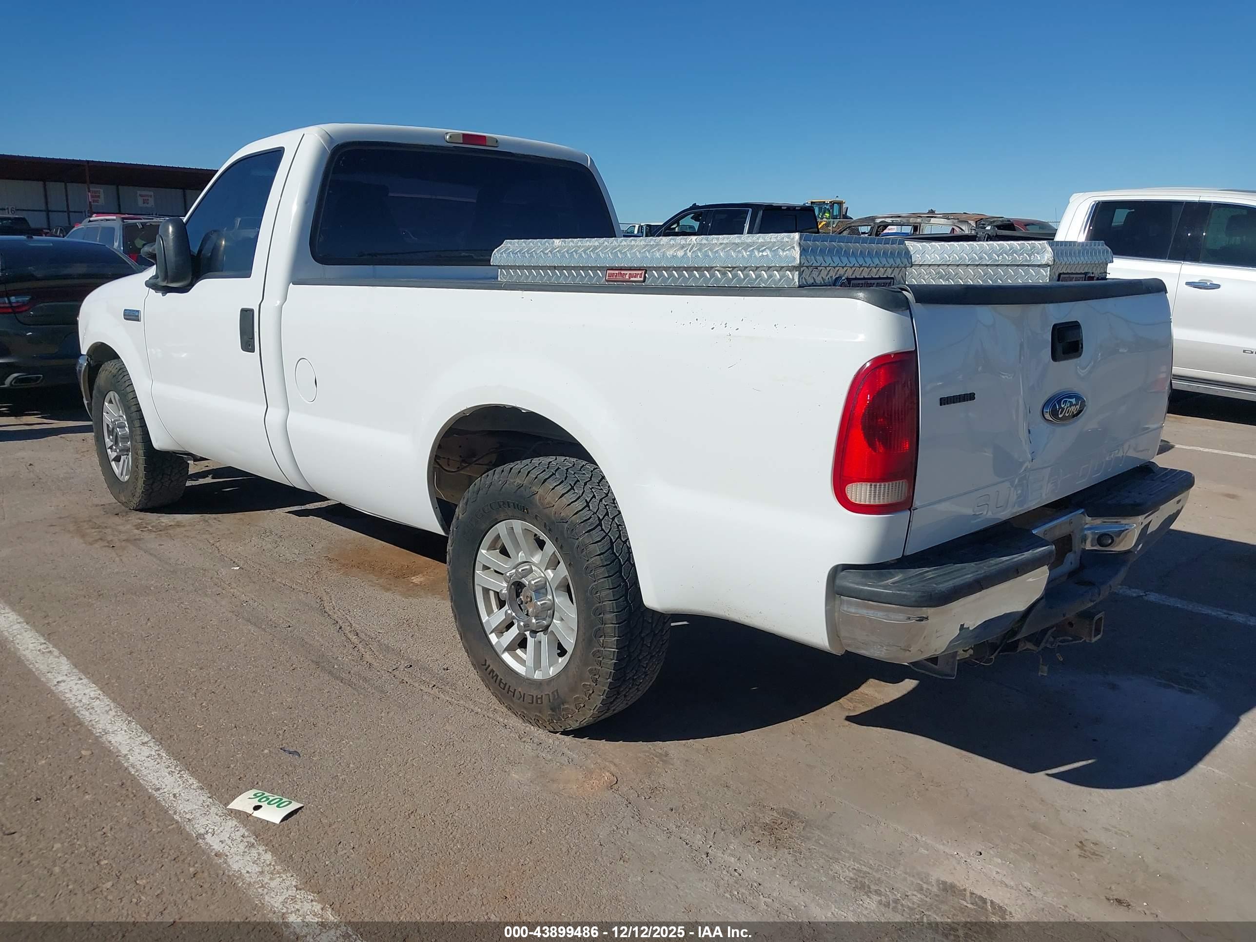 FORD F-250 image 3
