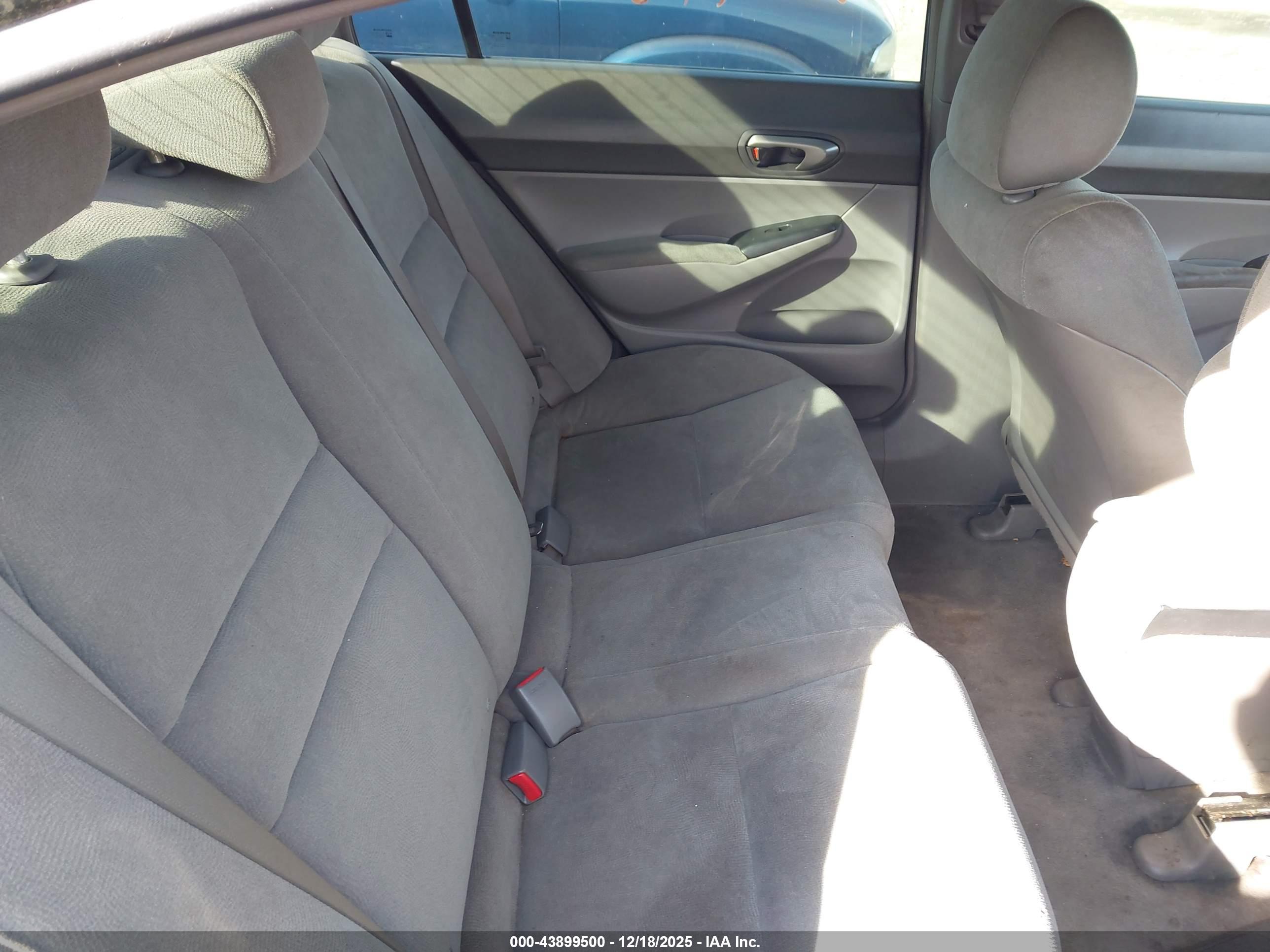 HONDA CIVIC image 8