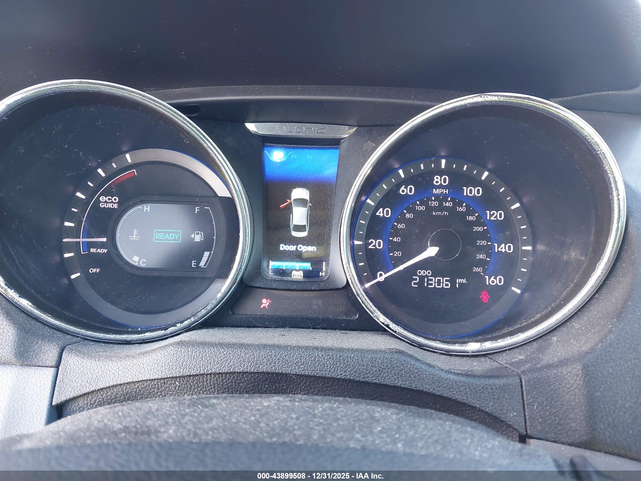 HYUNDAI SONATA image 7
