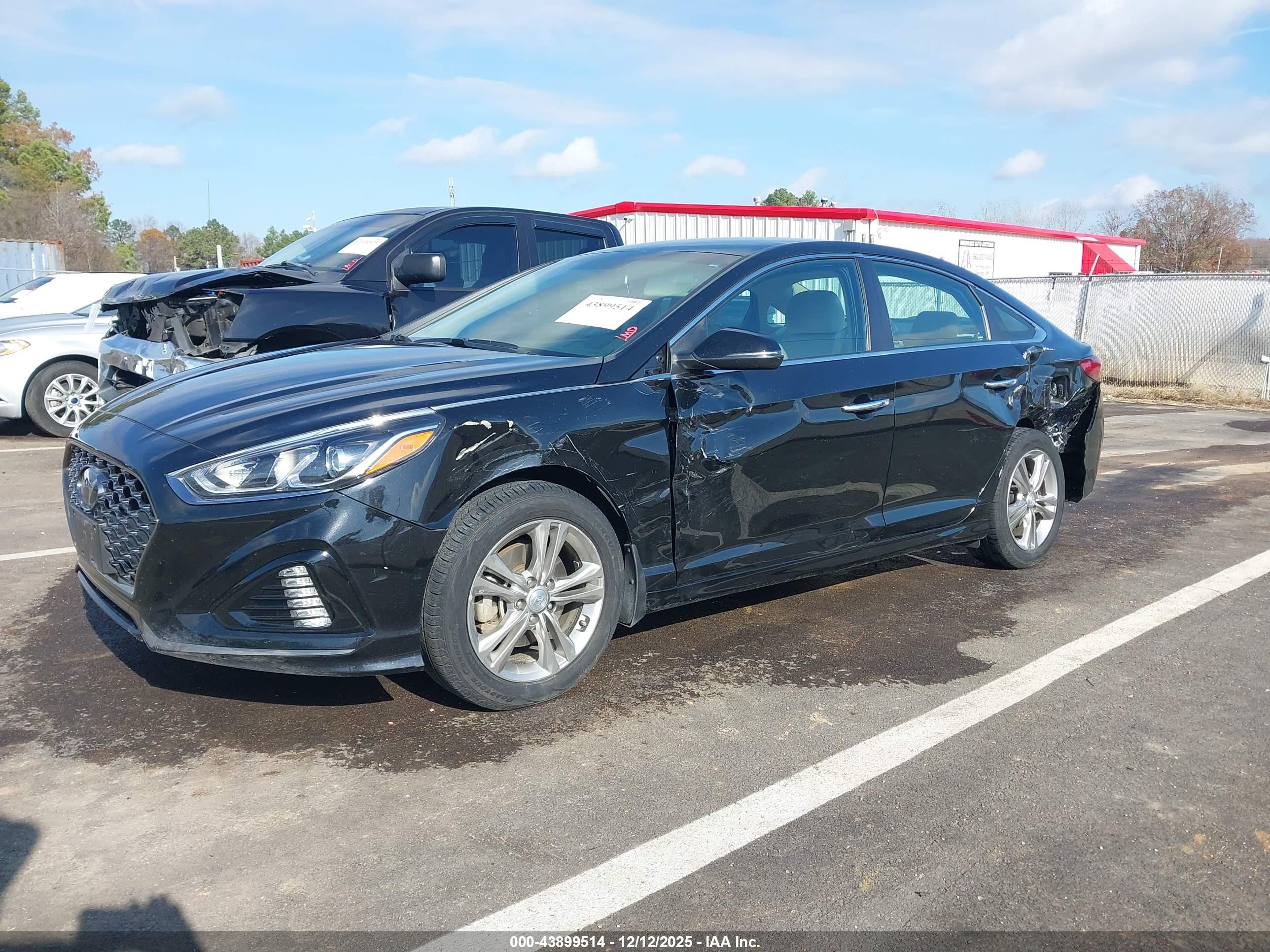 HYUNDAI SONATA image 6