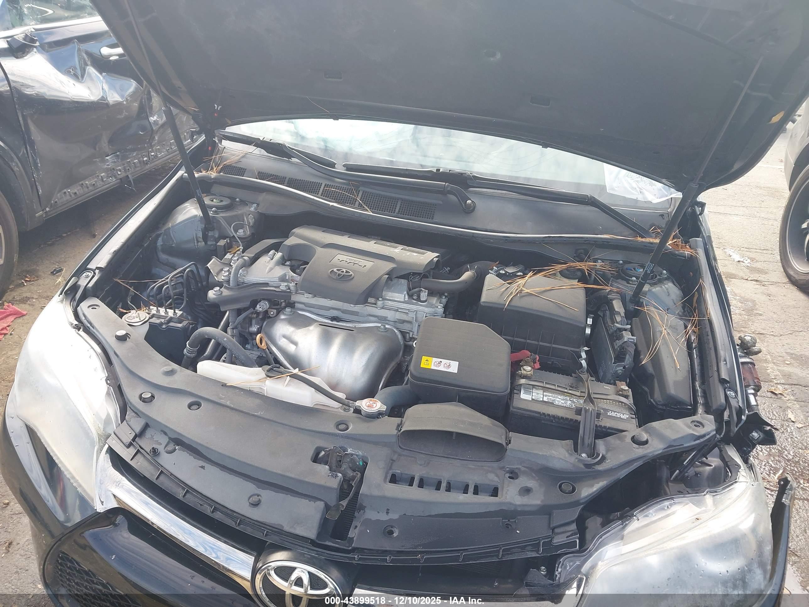 TOYOTA CAMRY image 10