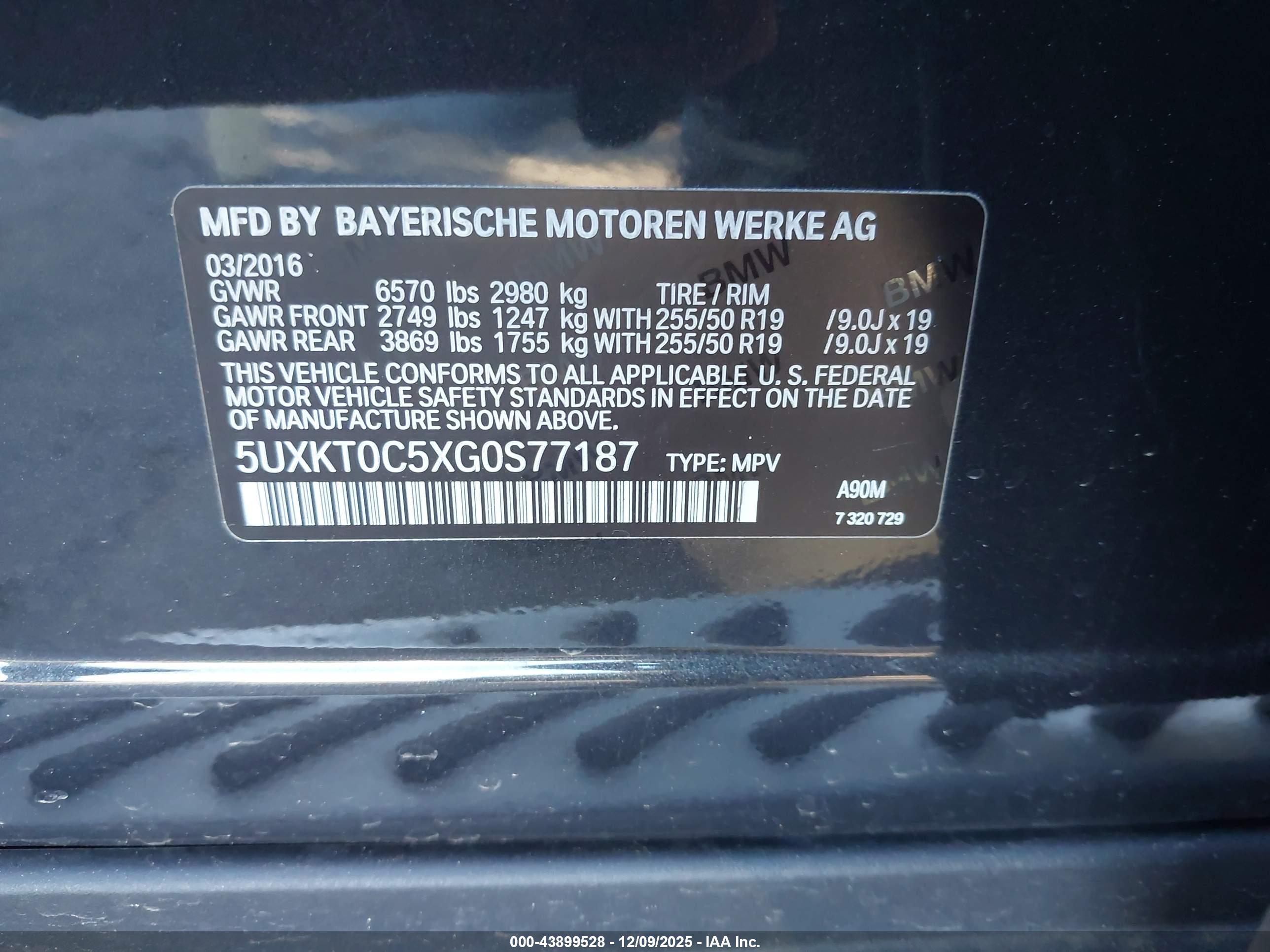 BMW X5 image 9