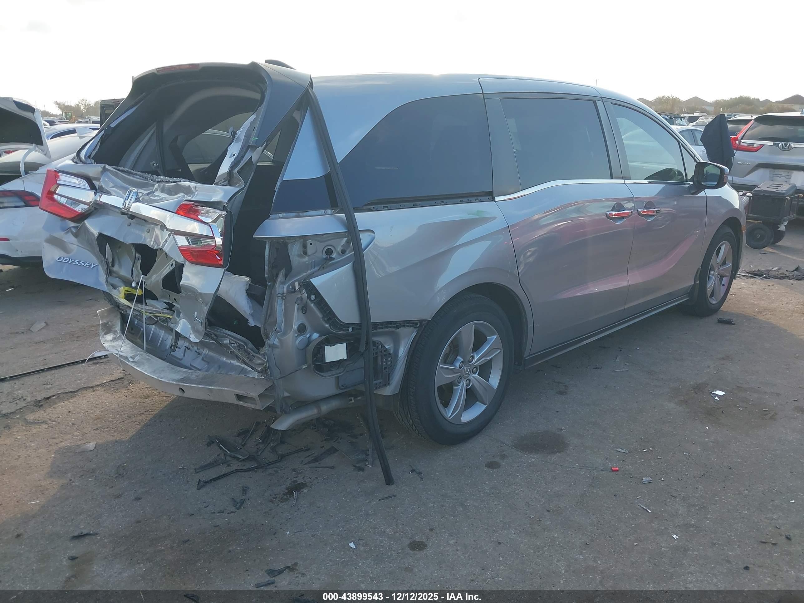 HONDA ODYSSEY image 4