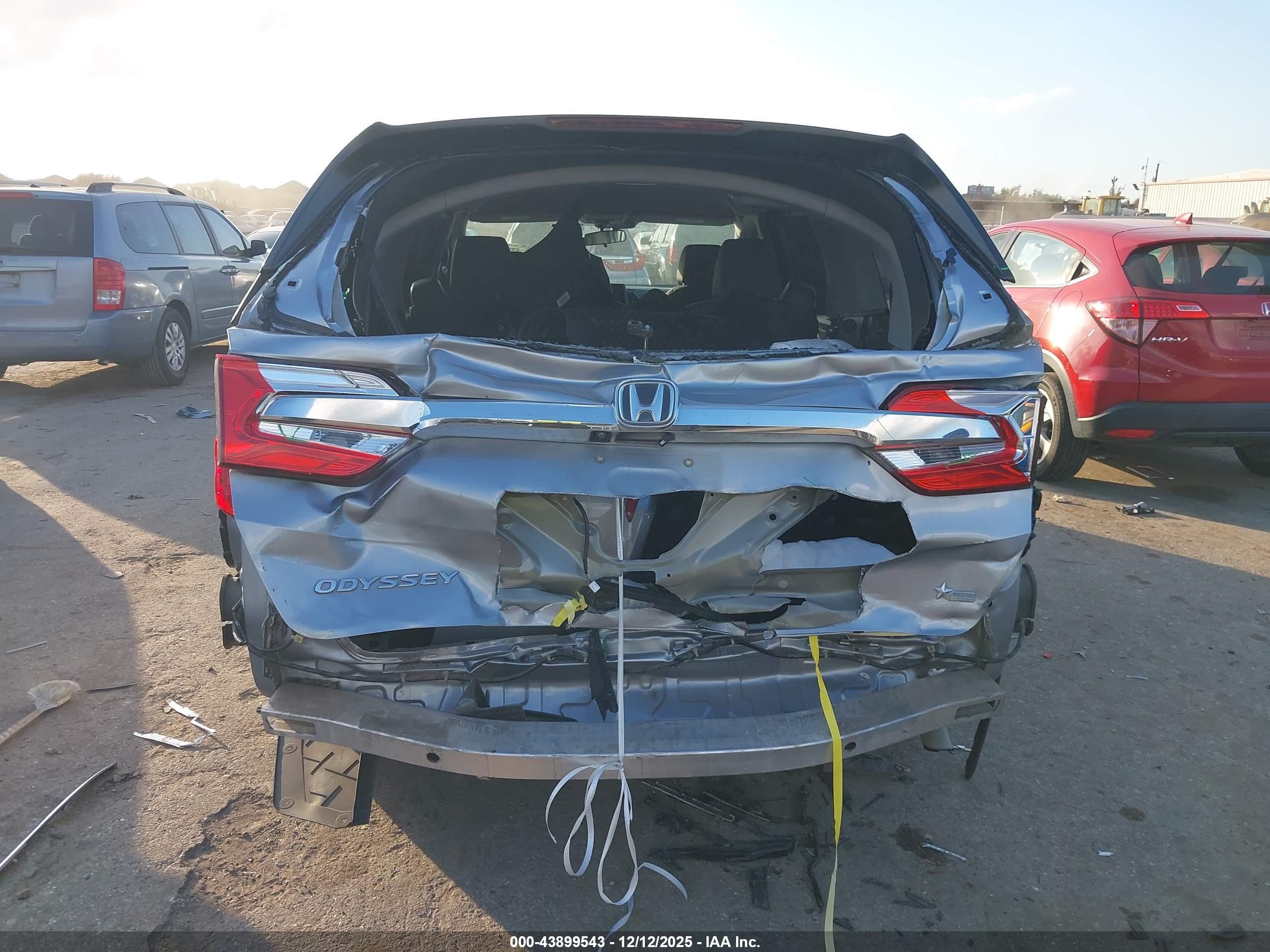 HONDA ODYSSEY image 6