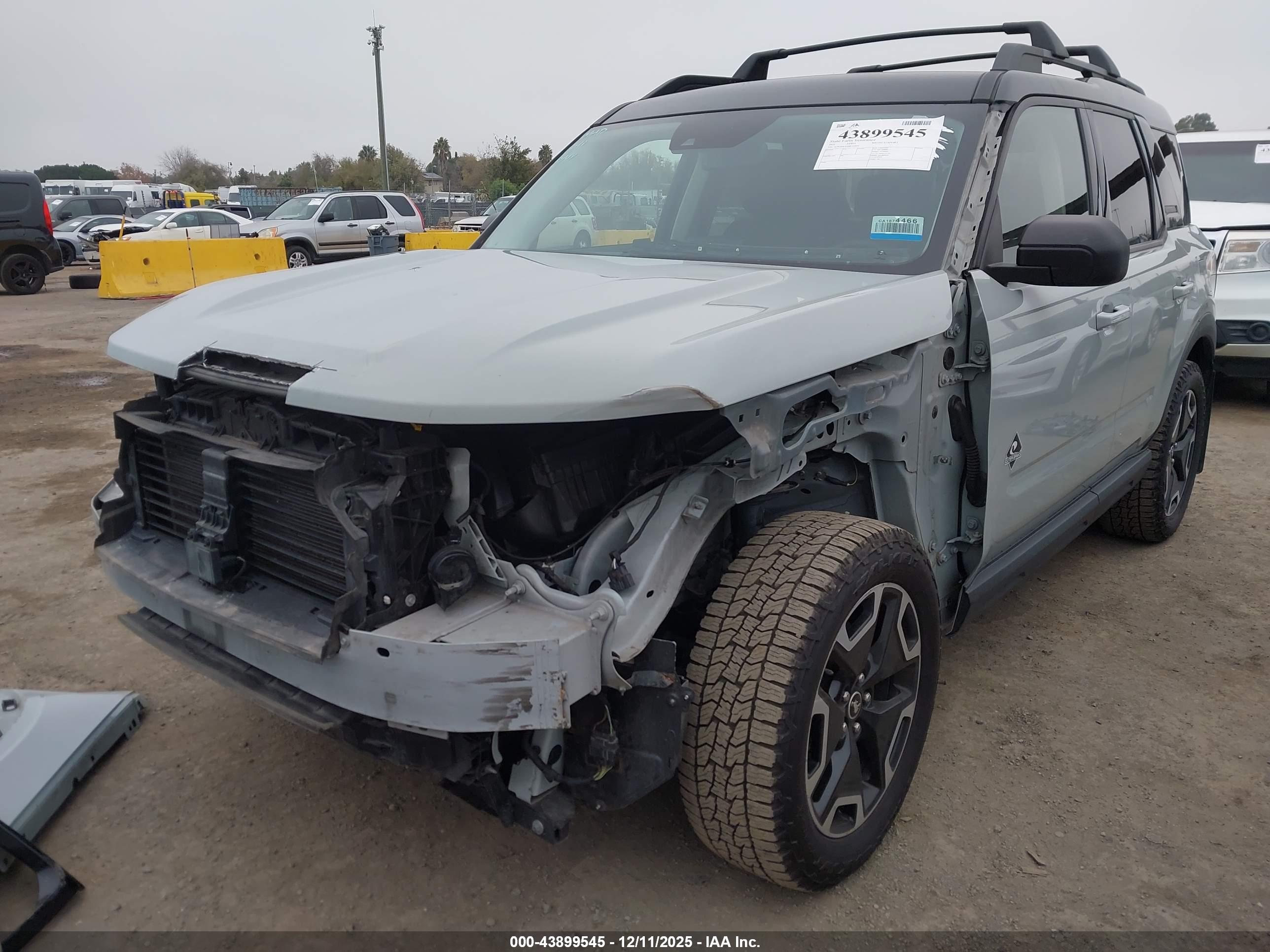 FORD BRONCO image 6