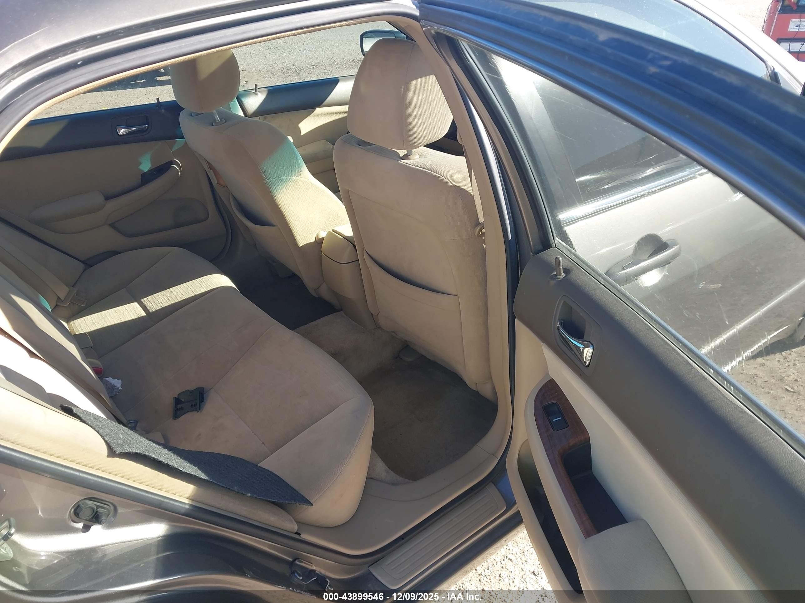HONDA ACCORD image 8