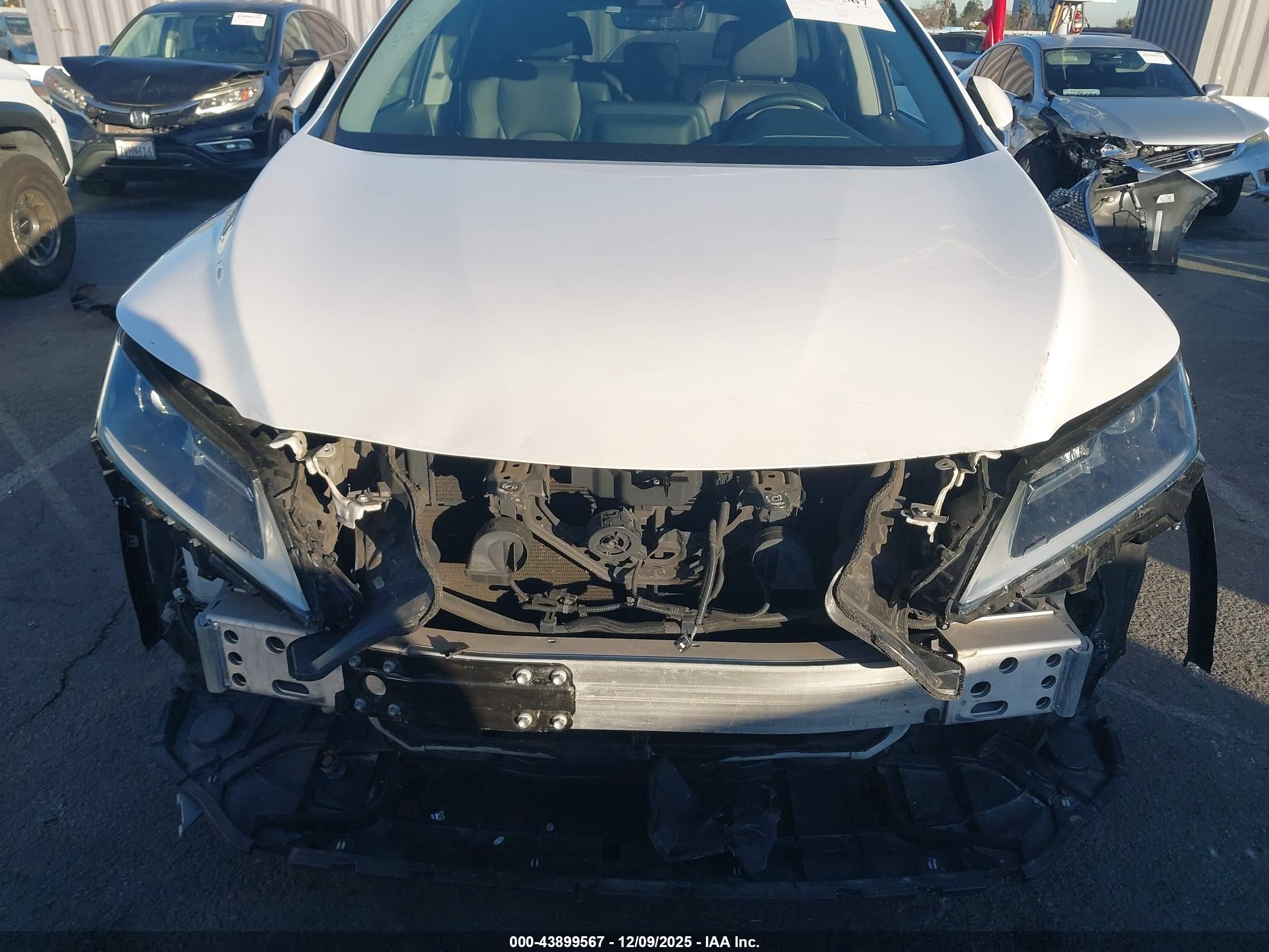 LEXUS RX image 6