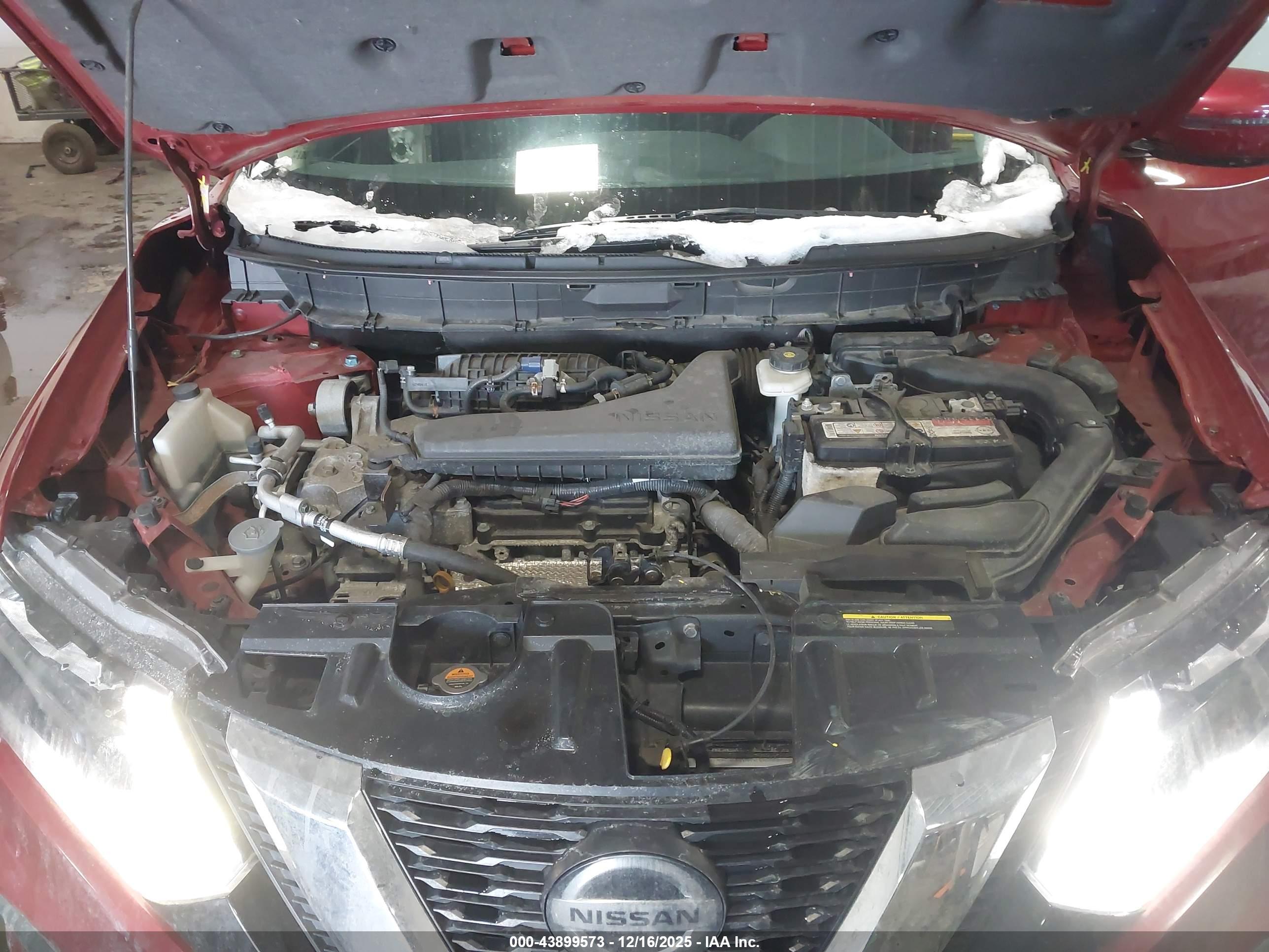 NISSAN ROGUE image 10