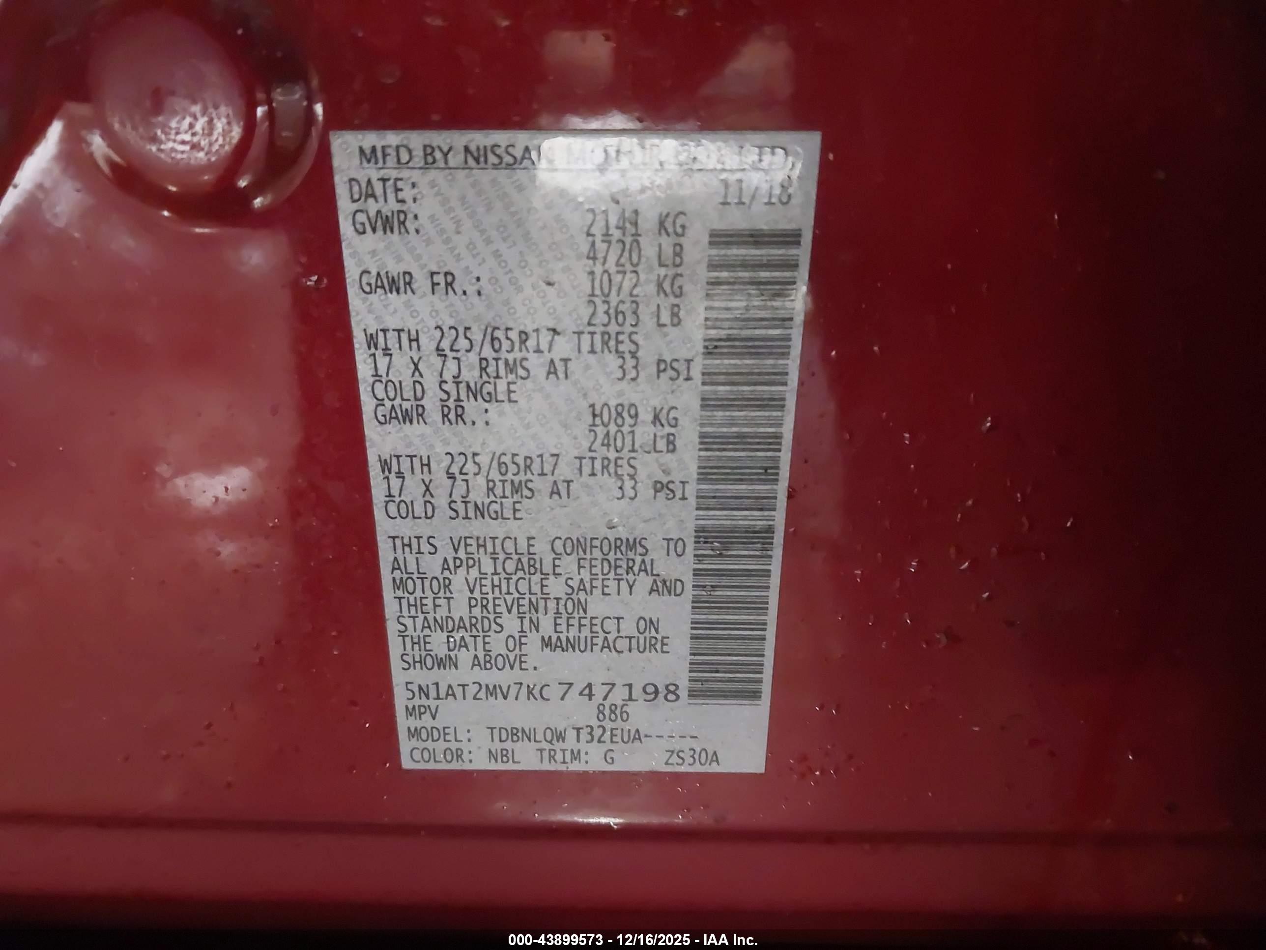 NISSAN ROGUE image 9