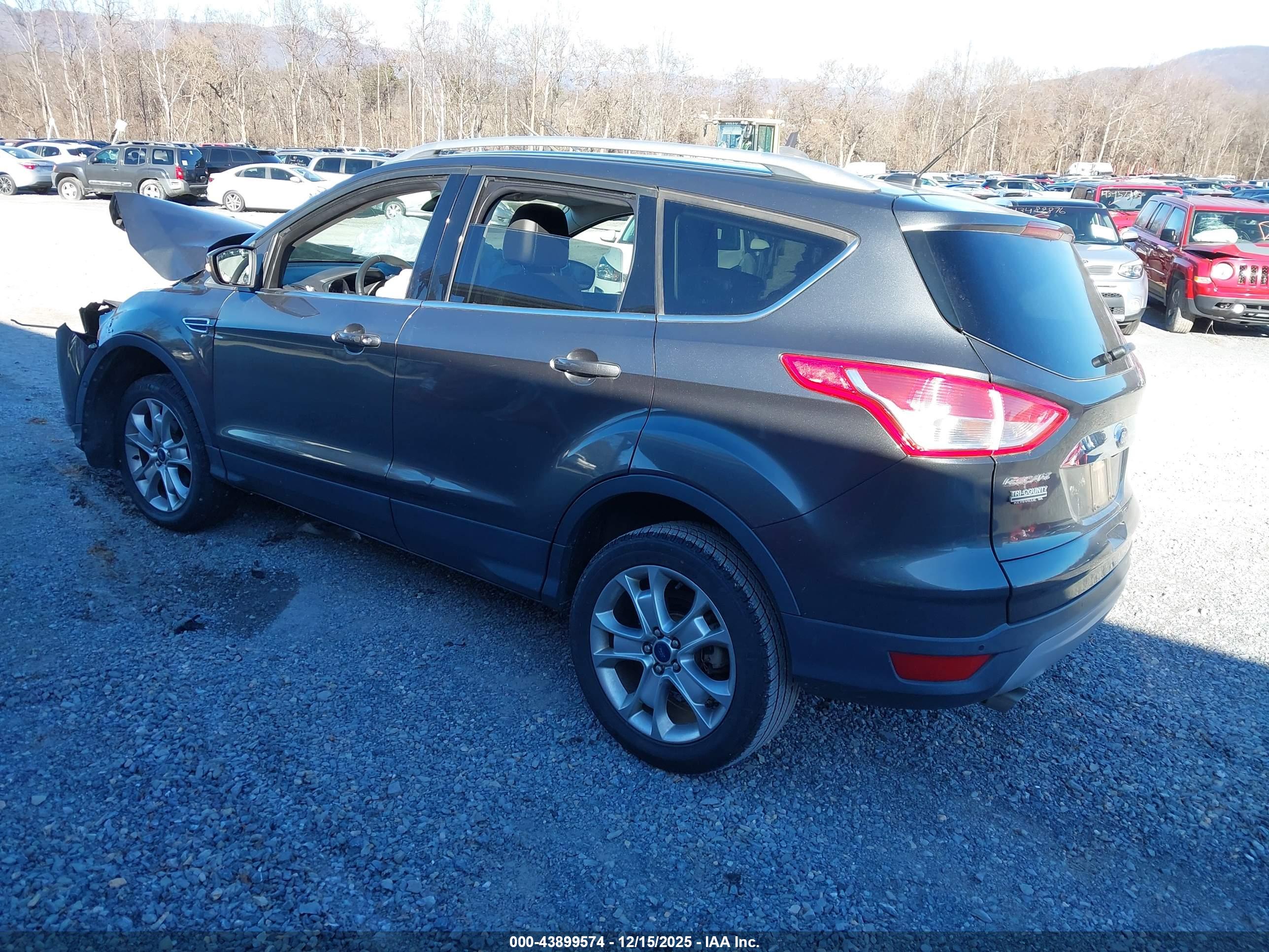FORD ESCAPE image 3