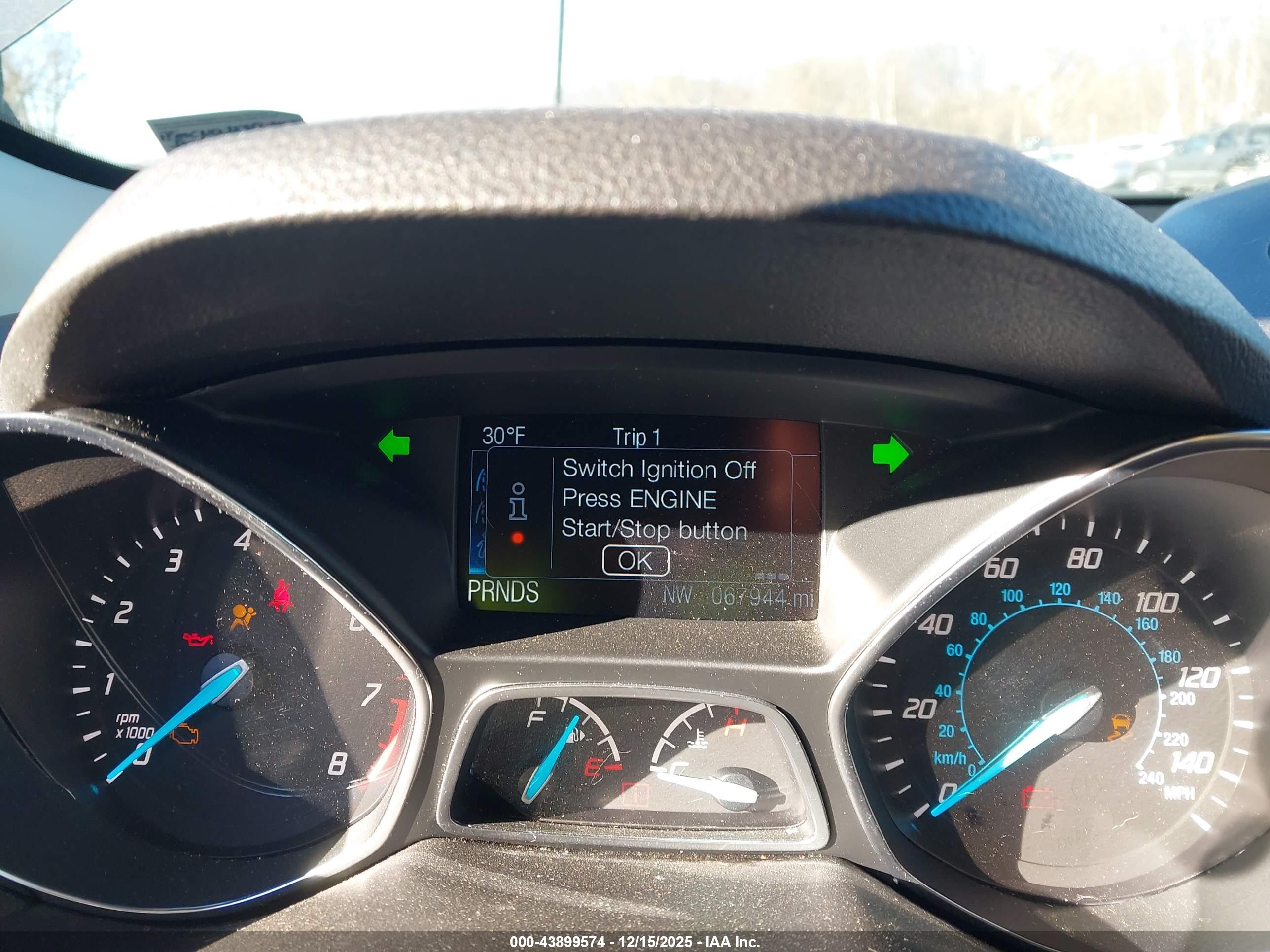 FORD ESCAPE image 7