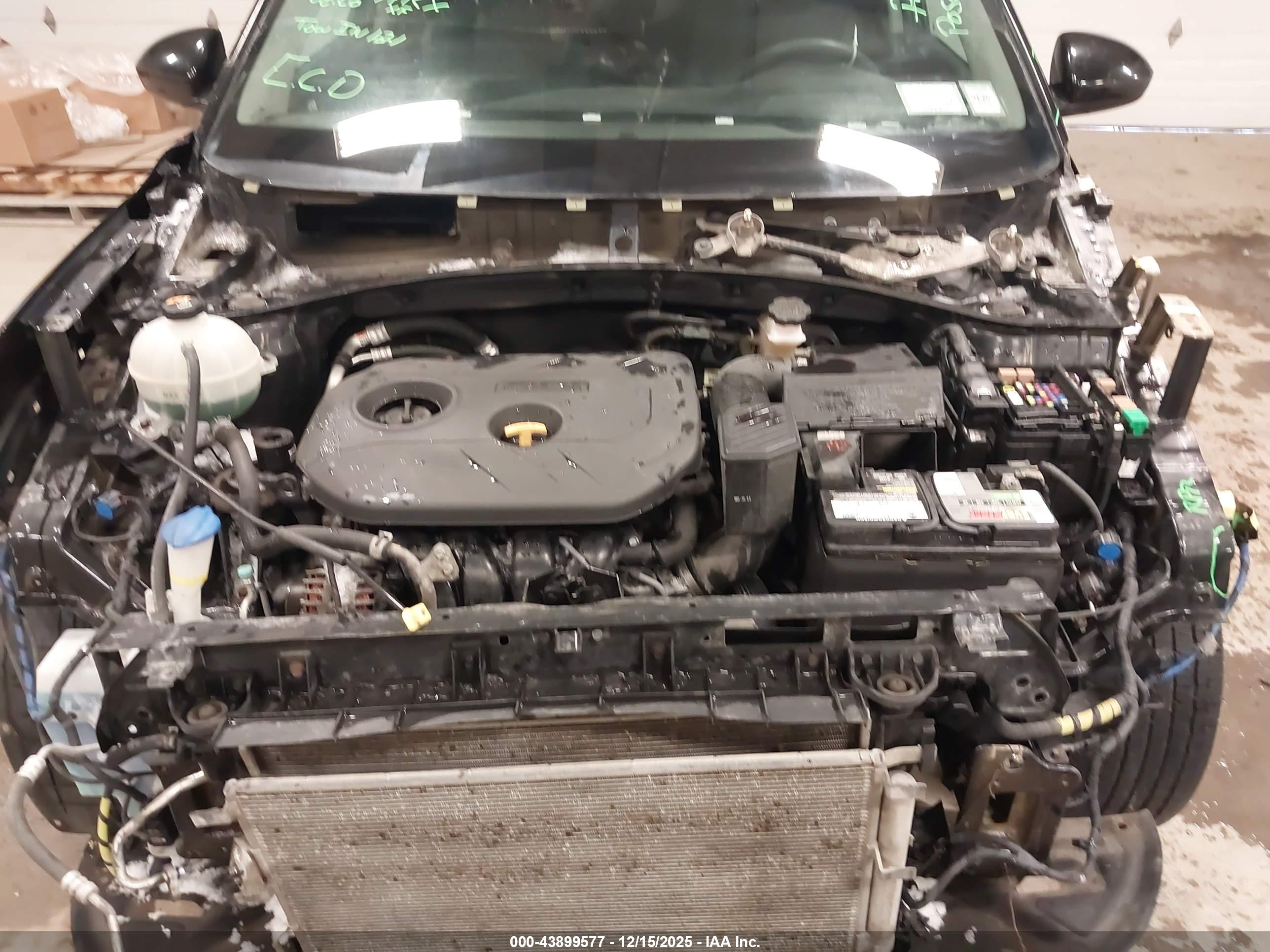 HYUNDAI TUCSON image 10