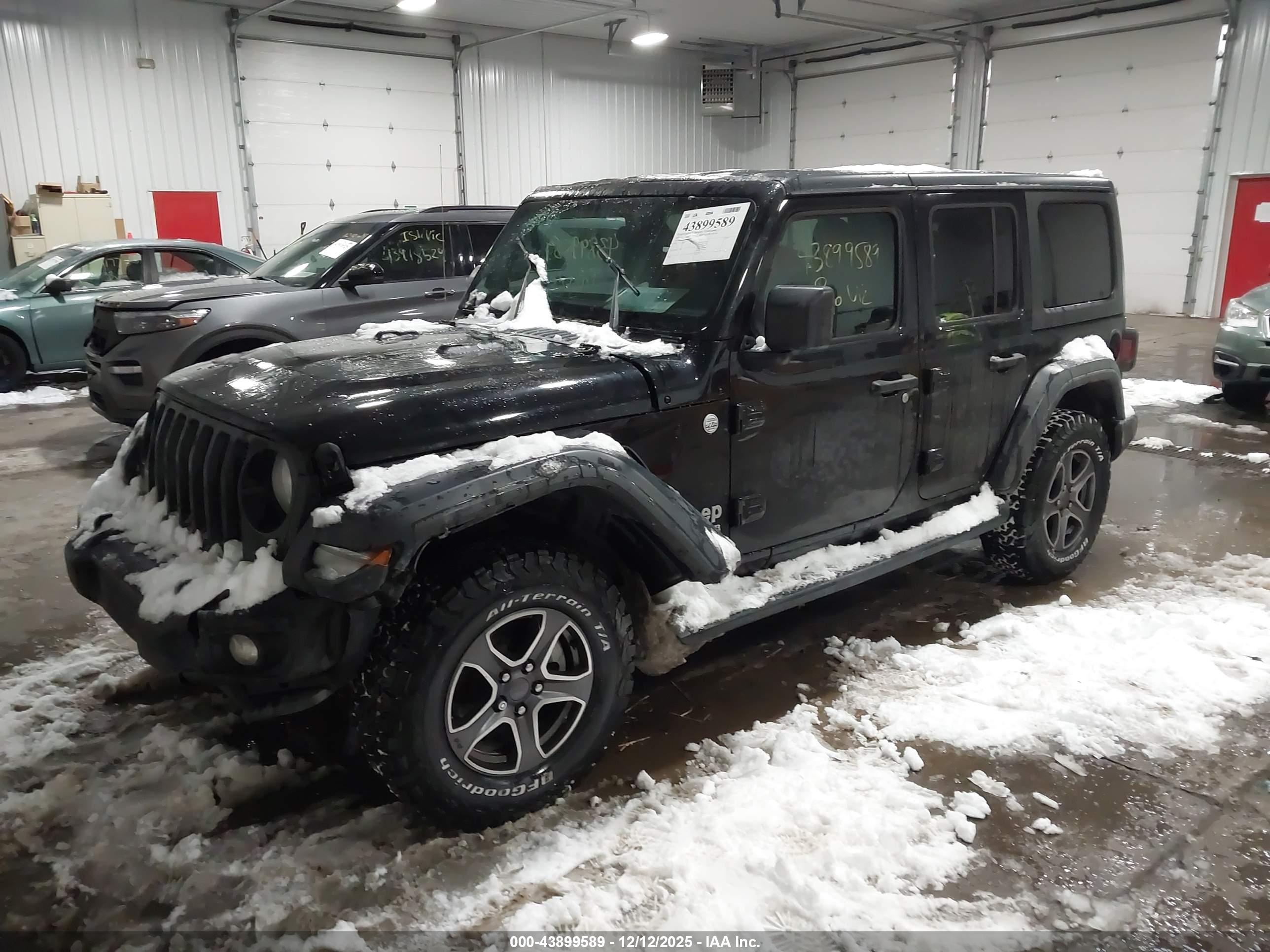 JEEP WRANGLER image 2