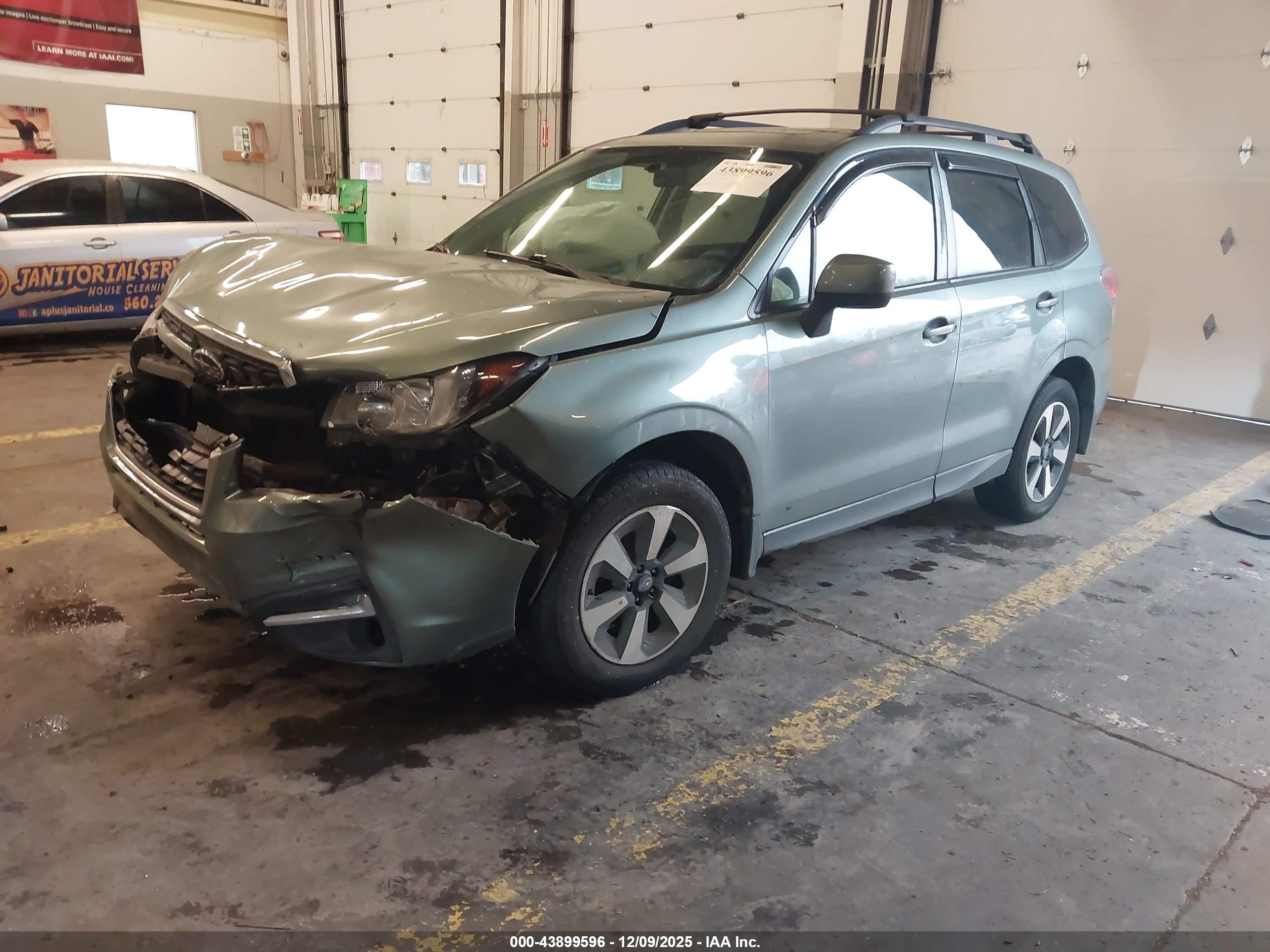 SUBARU FORESTER image 2