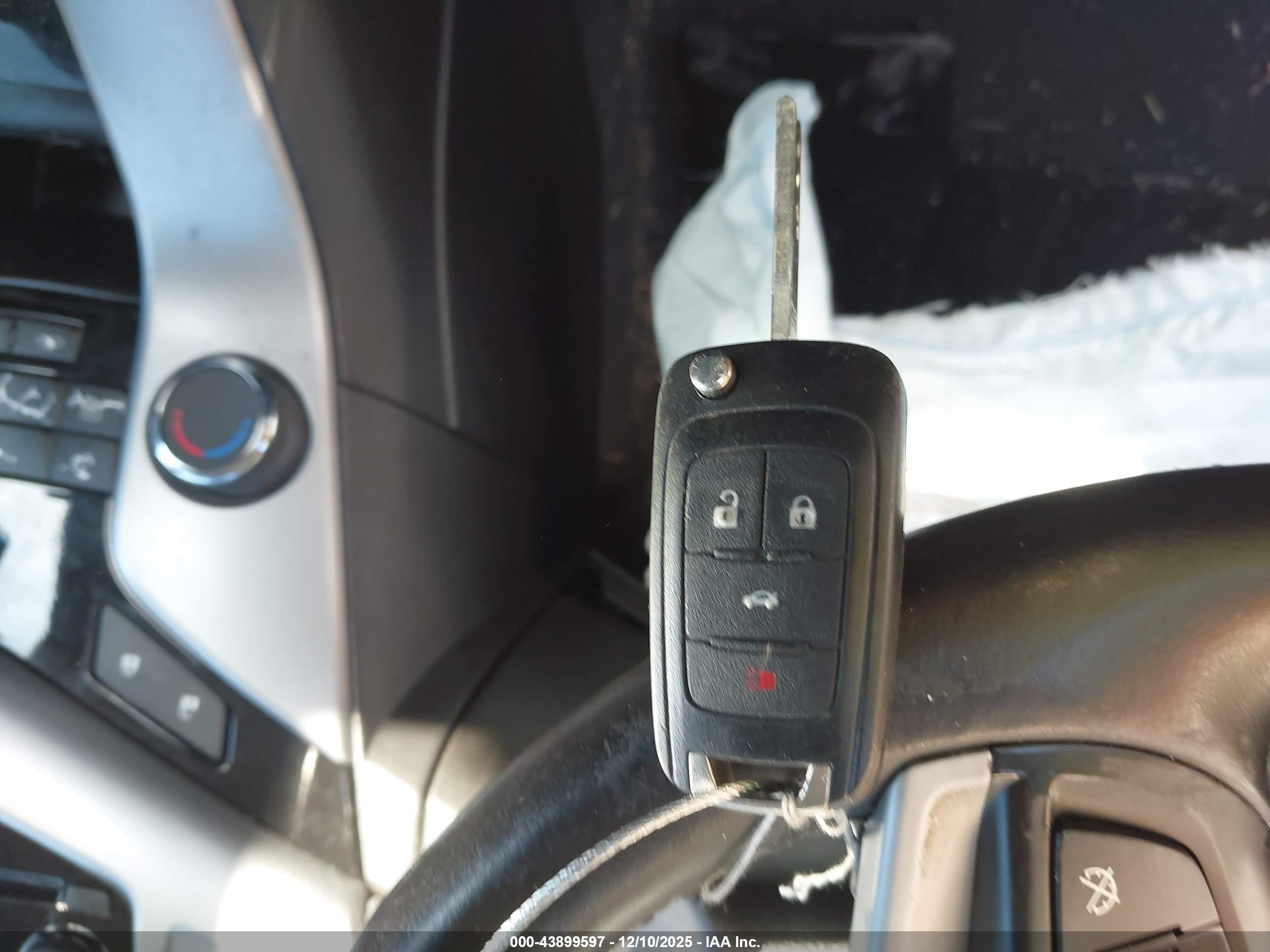 CHEVROLET CRUZE image 11
