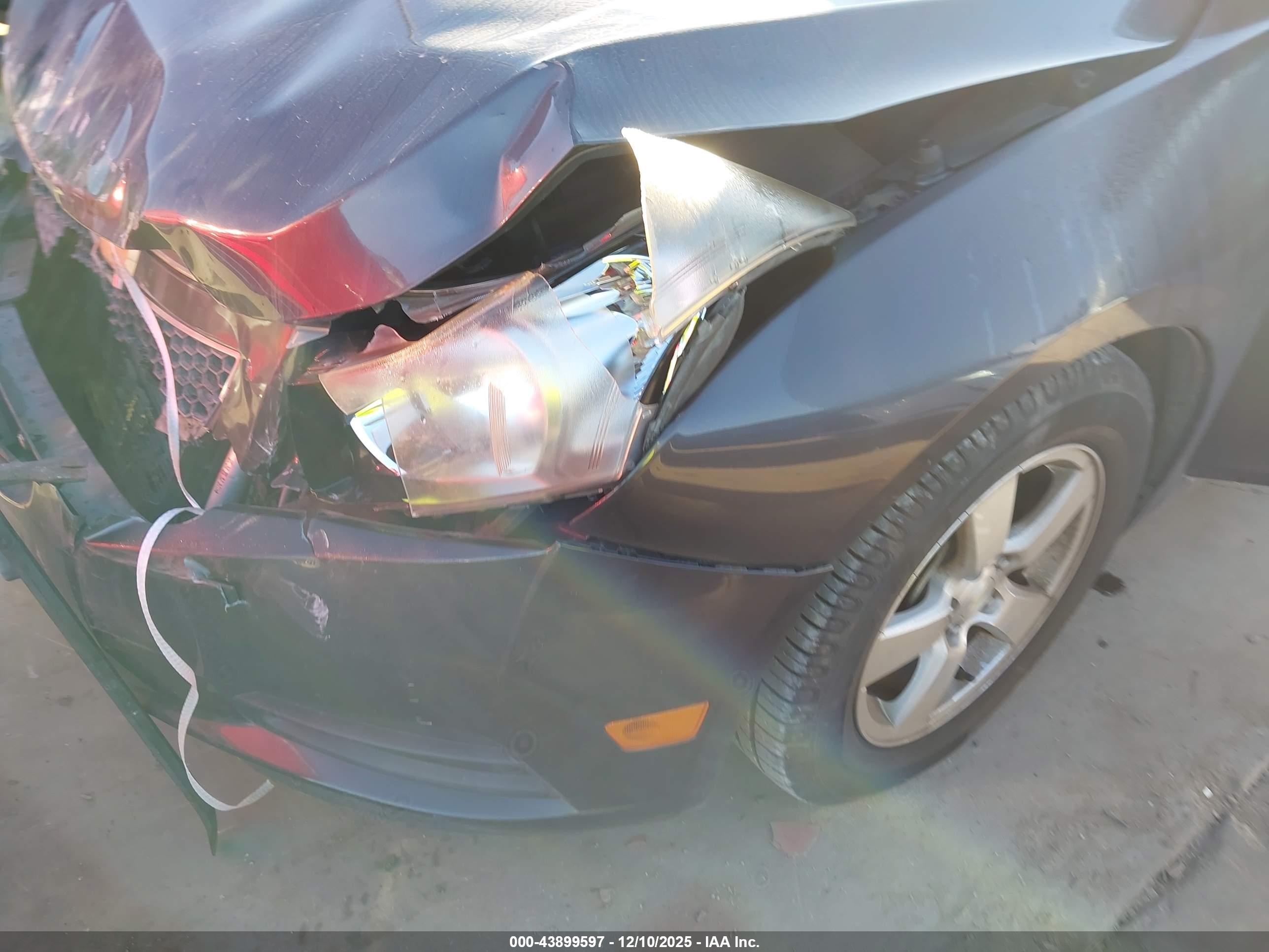 CHEVROLET CRUZE image 6