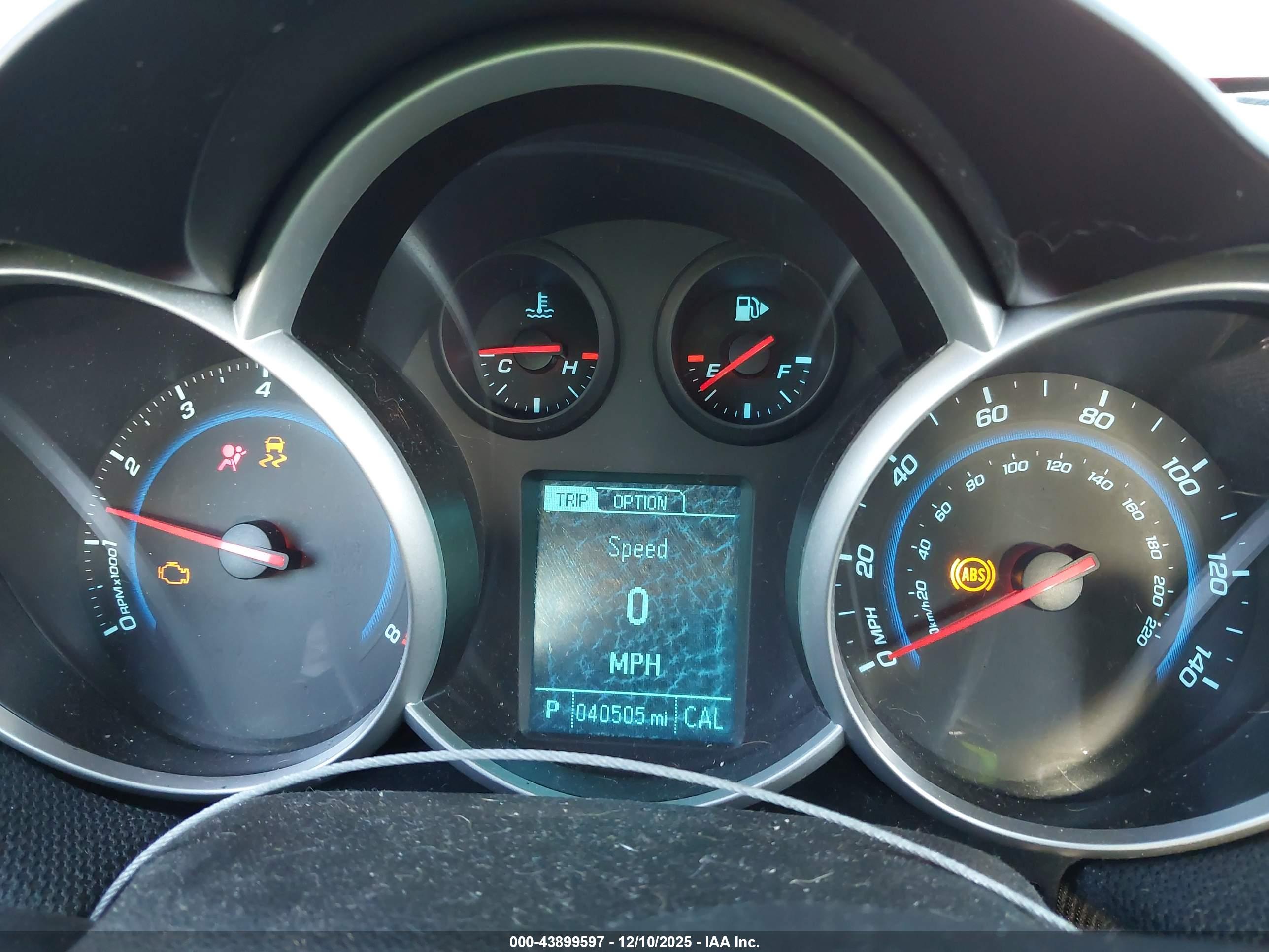 CHEVROLET CRUZE image 7
