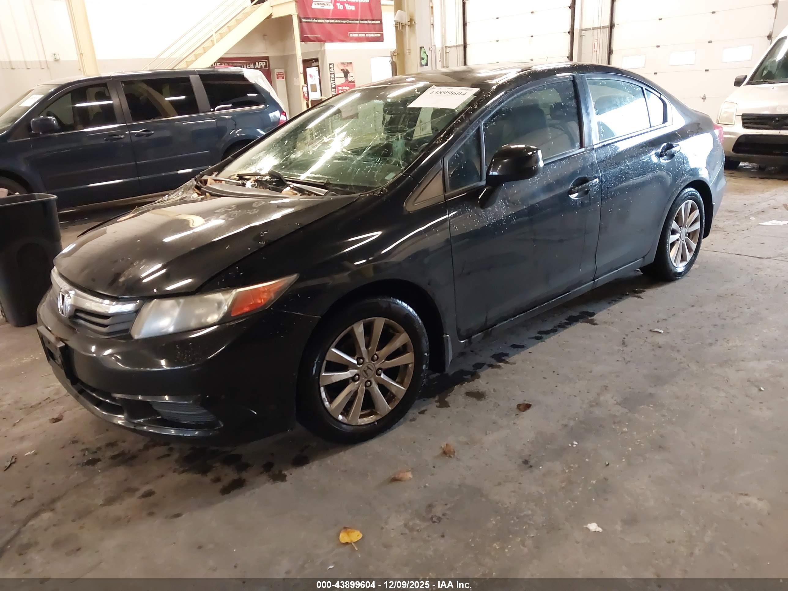HONDA CIVIC image 2