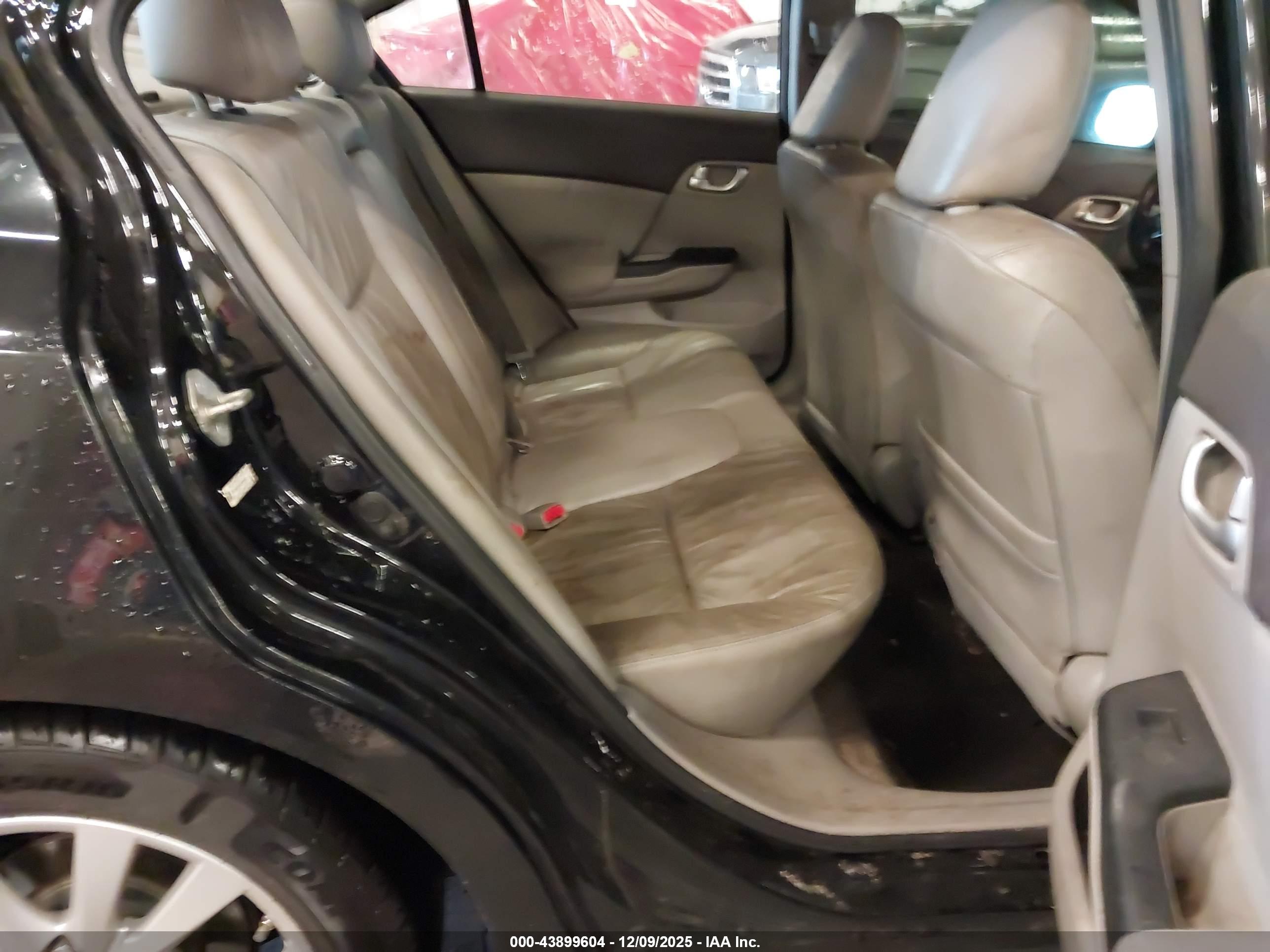 HONDA CIVIC image 8