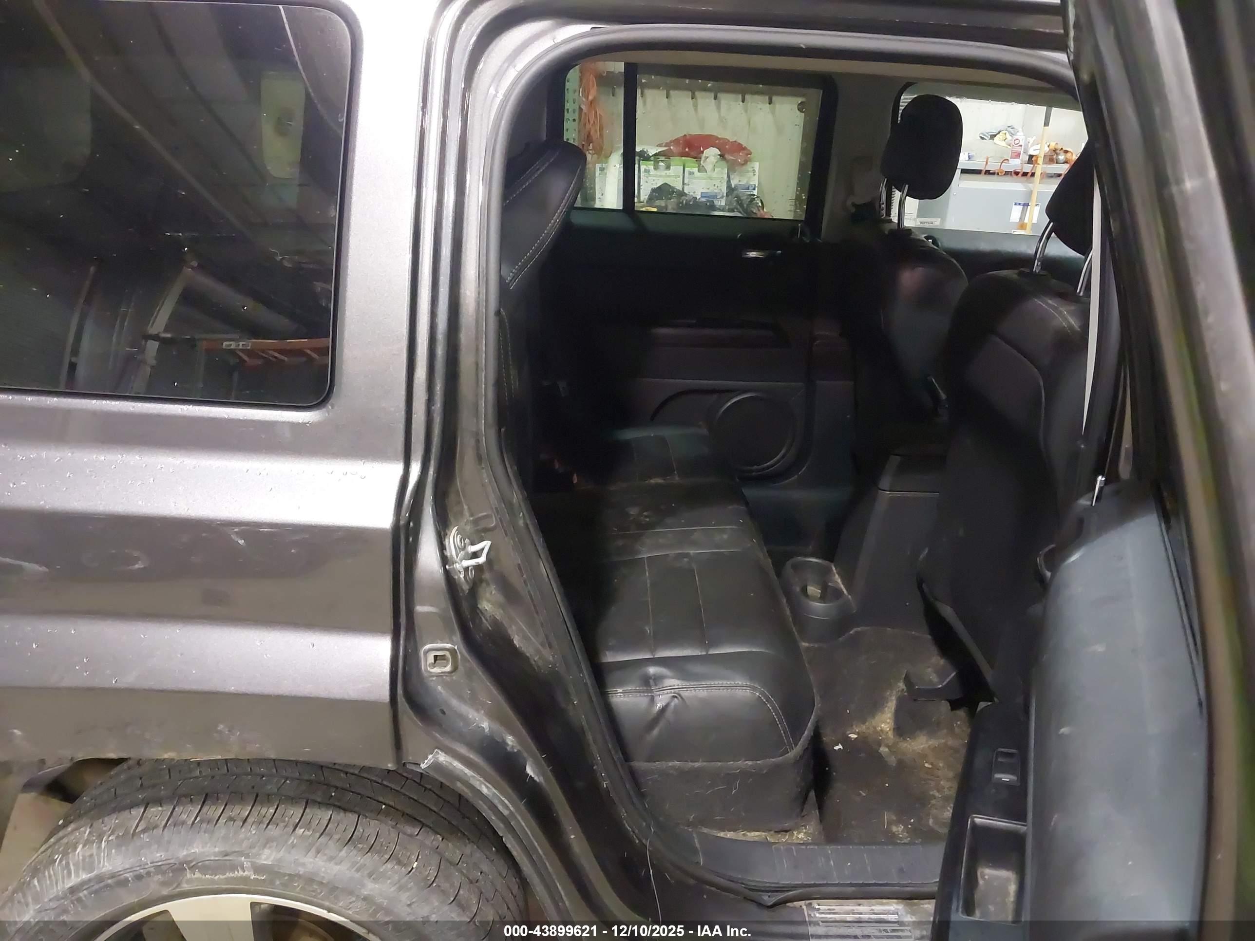 JEEP PATRIOT image 8