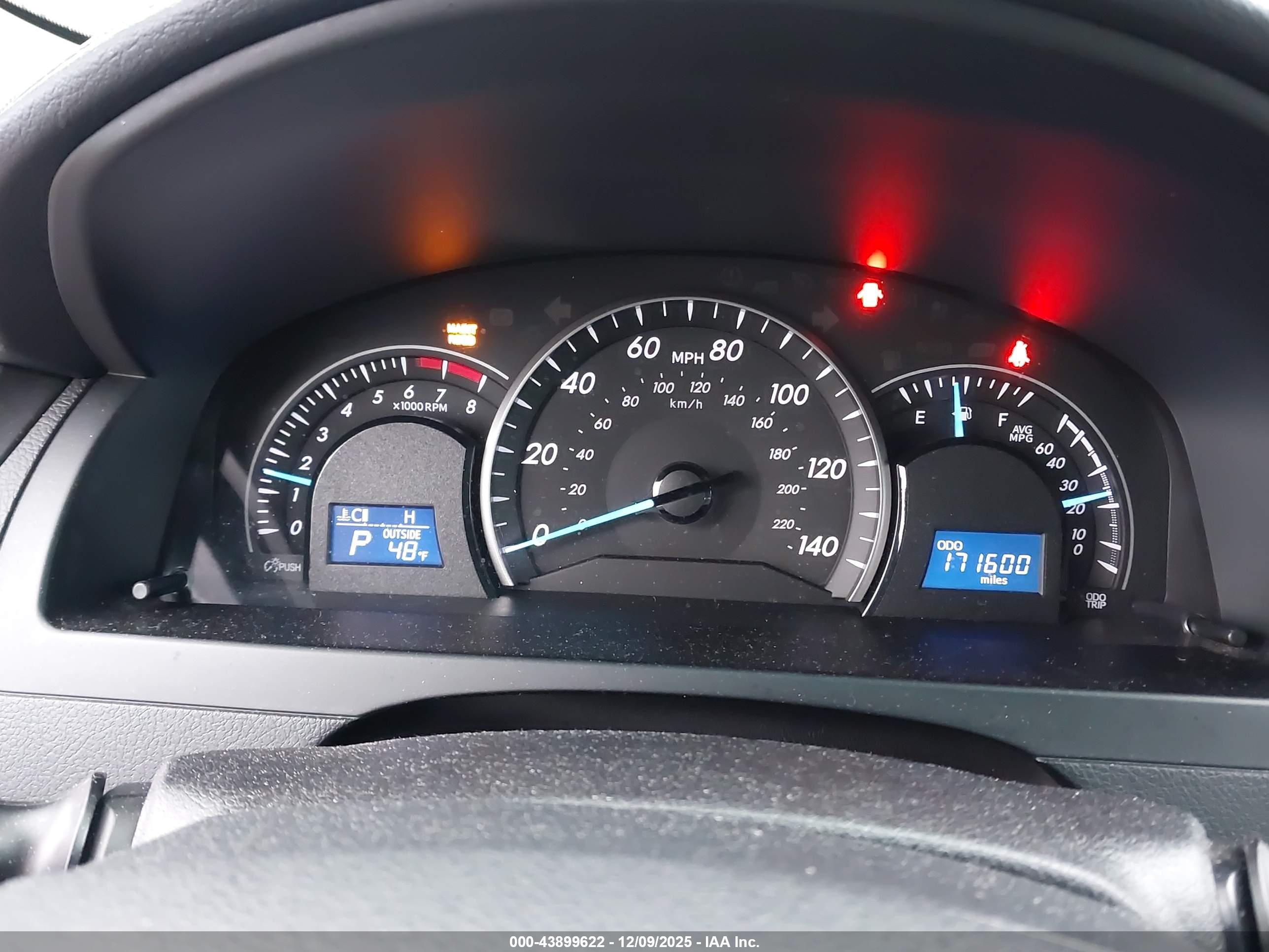 TOYOTA CAMRY image 7