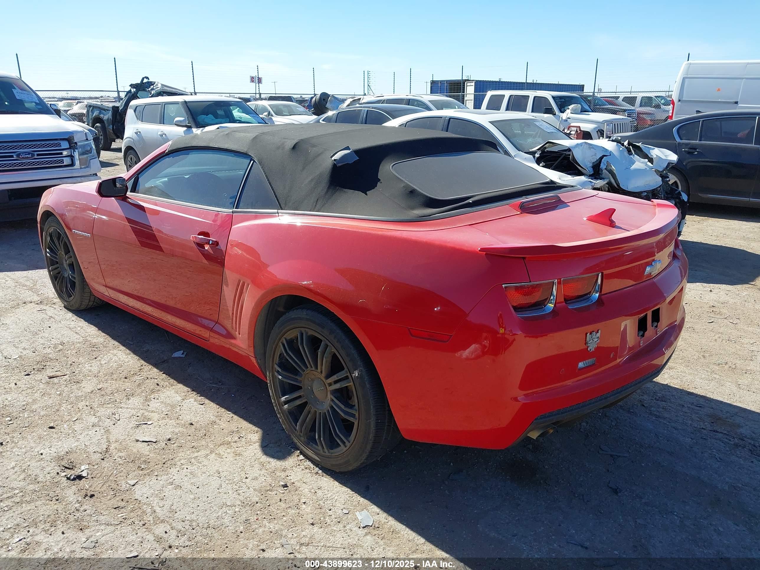 CHEVROLET CAMARO image 3