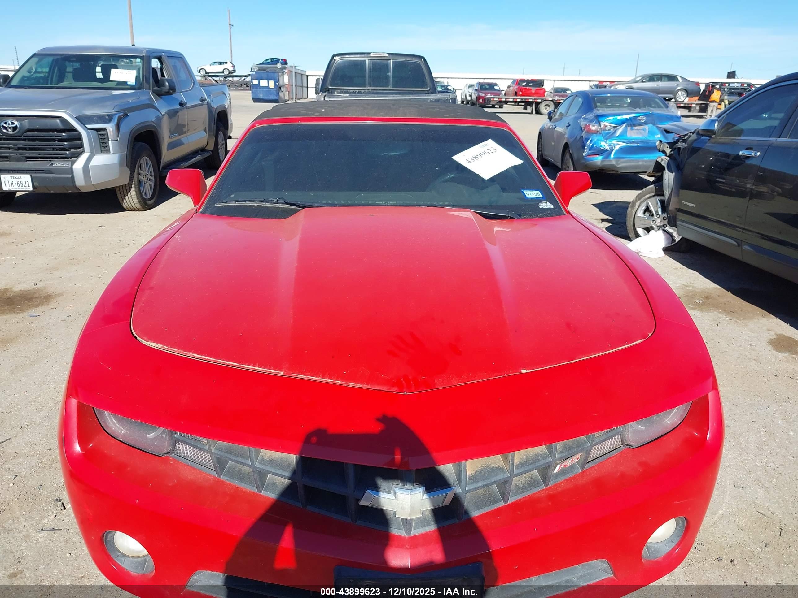 CHEVROLET CAMARO image 6