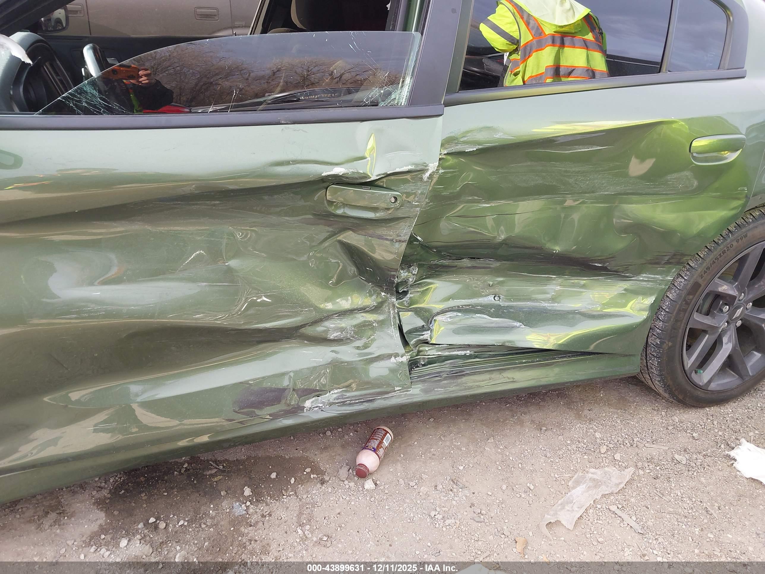 DODGE CHARGER image 6